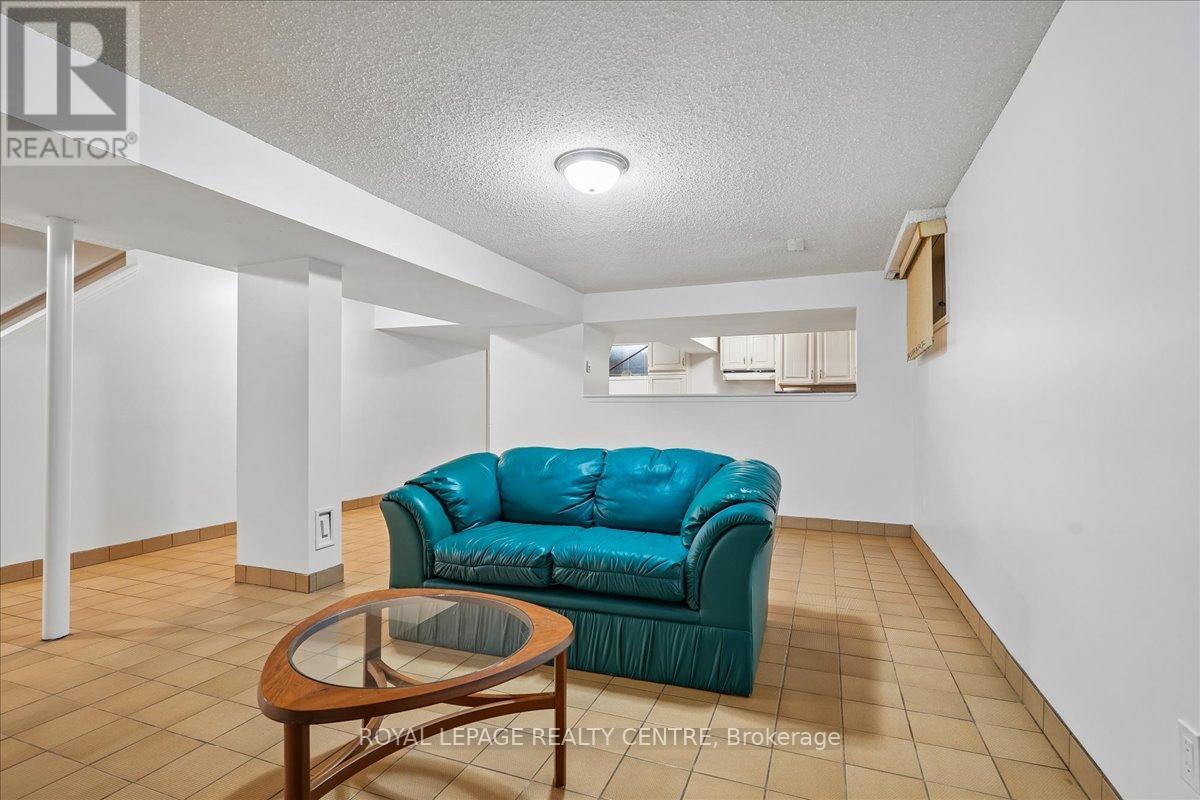 3459 Pitch Pine Crescent, Mississauga, Ontario  L5L 1P9 - Photo 33 - W12963488