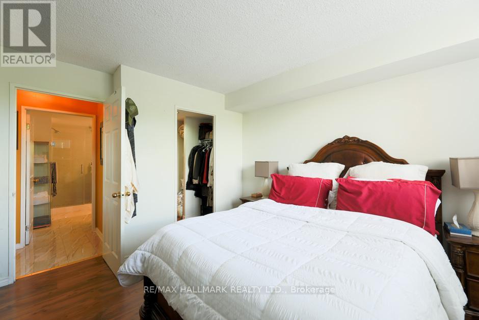 218 - 6 Humberline Drive, Toronto, Ontario  M9W 6X8 - Photo 14 - W12963496