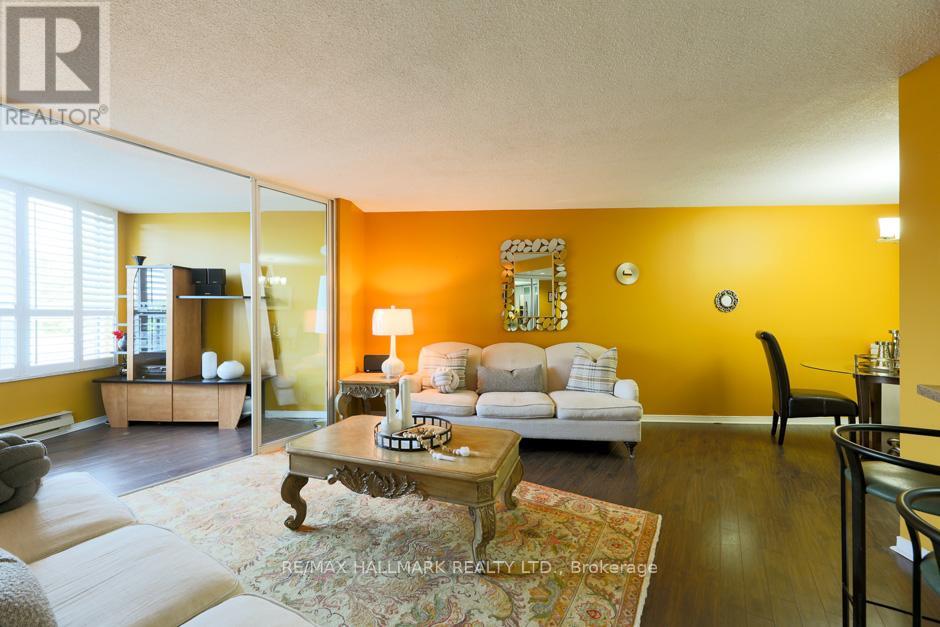 218 - 6 Humberline Drive, Toronto, Ontario  M9W 6X8 - Photo 8 - W12963496