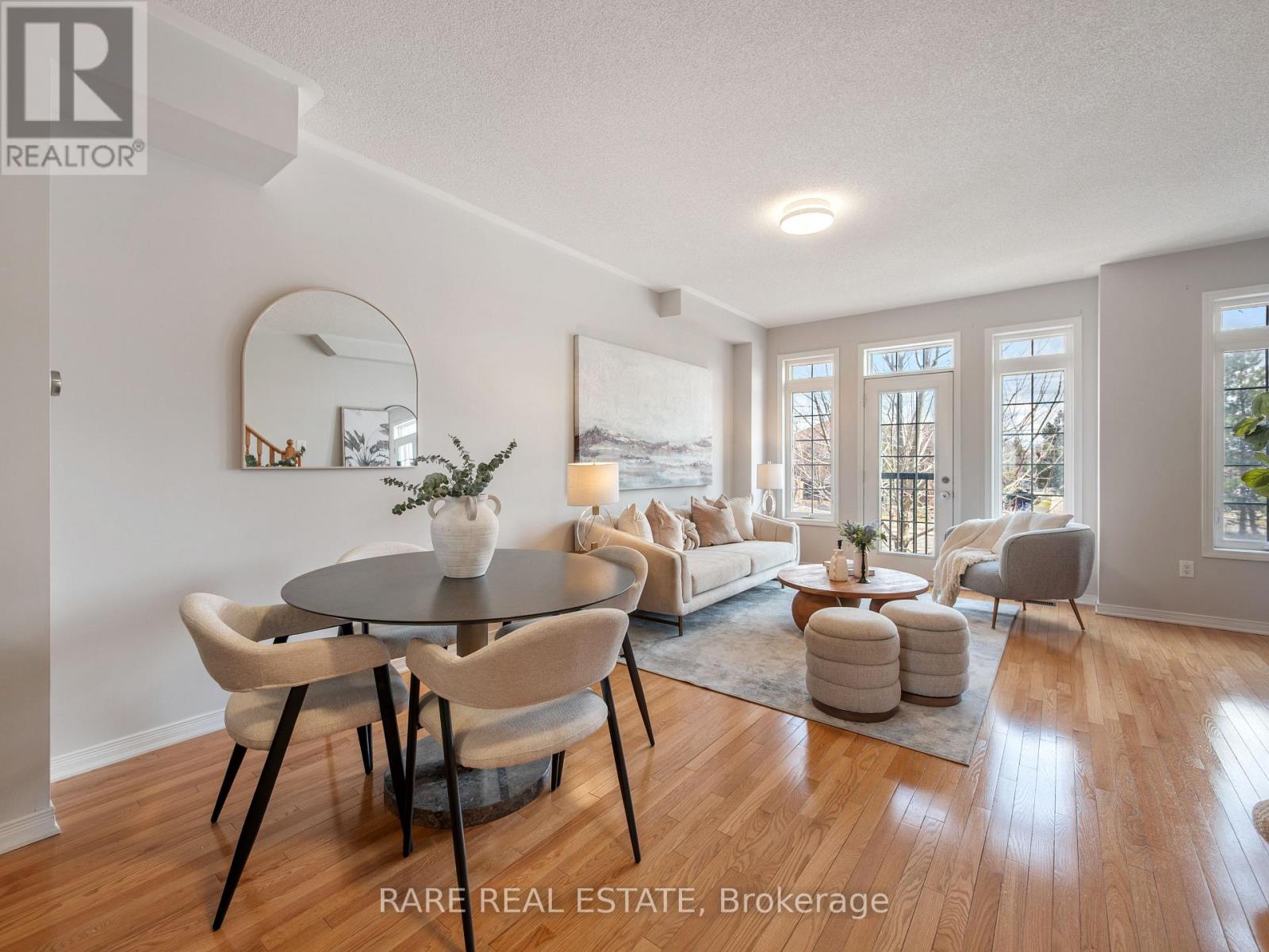 7182 Triumph Lane, Mississauga, Ontario  L5N 0C5 - Photo 4 - W12963530