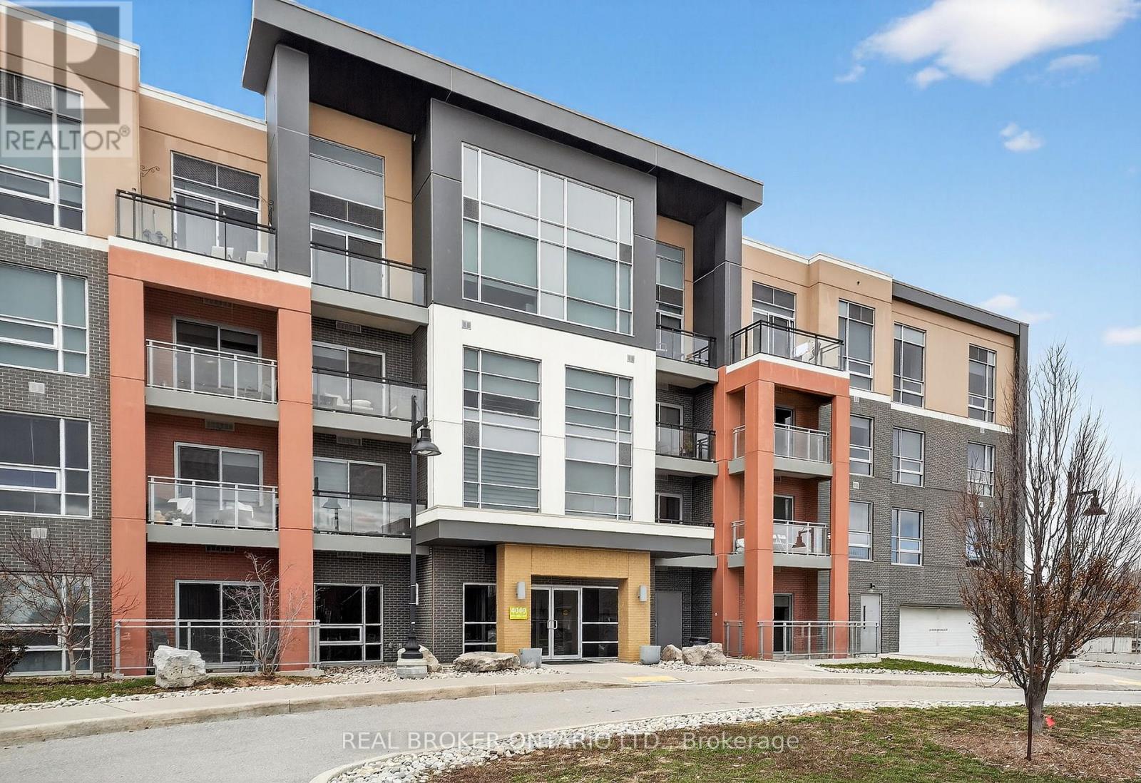 418 - 4040 Upper Middle Road, Burlington, Ontario  L7M 0H2 - Photo 2 - W12963556