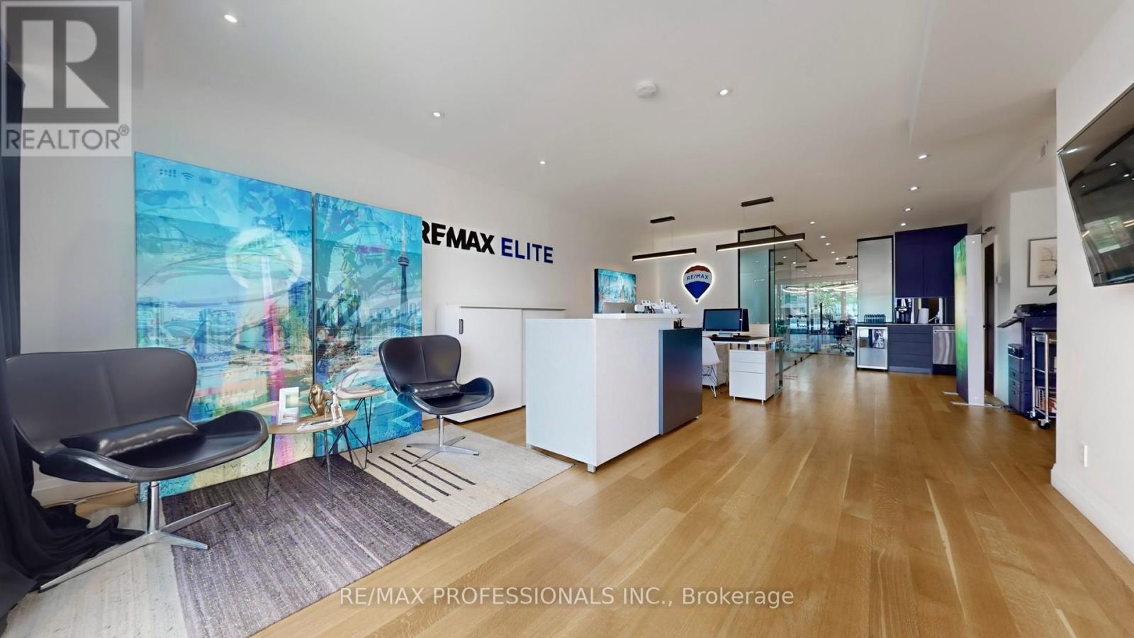 2 - 3737 Lakeshore Boulevard, Toronto, Ontario  M8W 1P9 - Photo 5 - W12963562