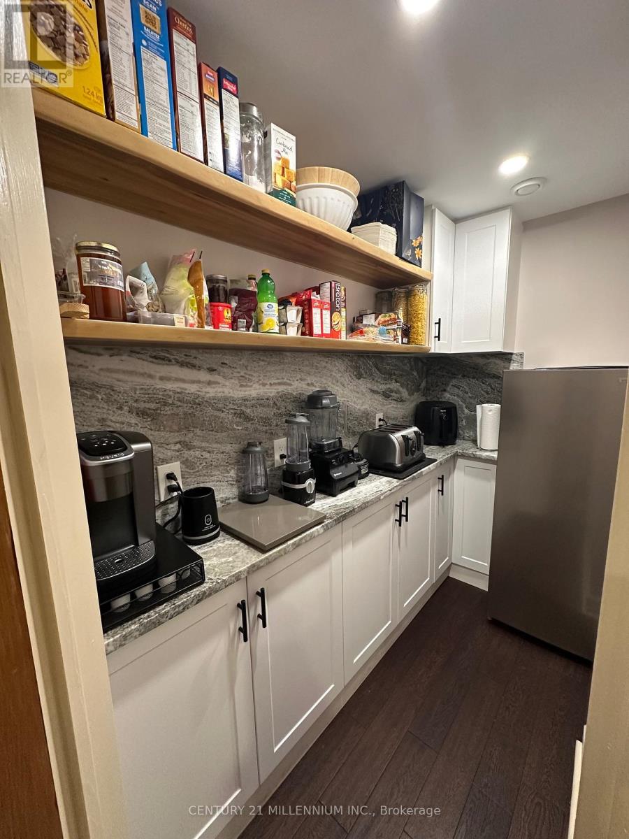 240 Elderberry Street, Orangeville, Ontario  L9W 5J9 - Photo 11 - W12963574