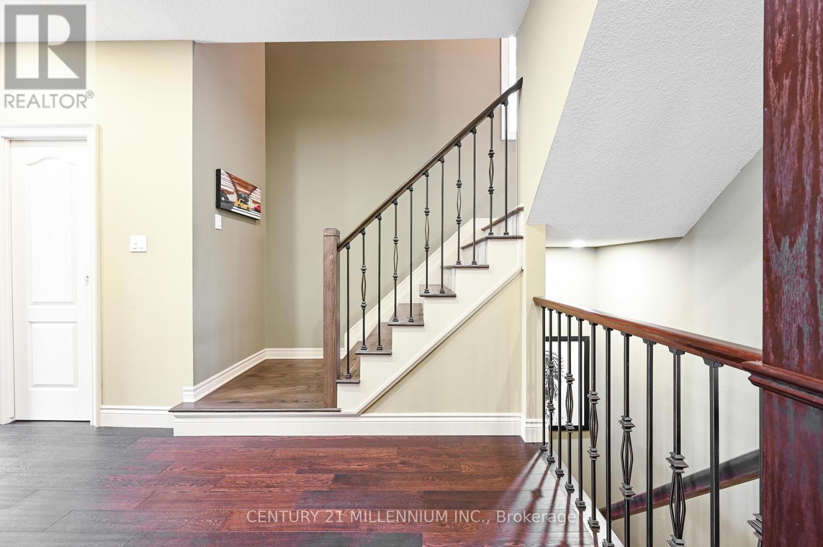 240 Elderberry Street, Orangeville, Ontario  L9W 5J9 - Photo 4 - W12963574