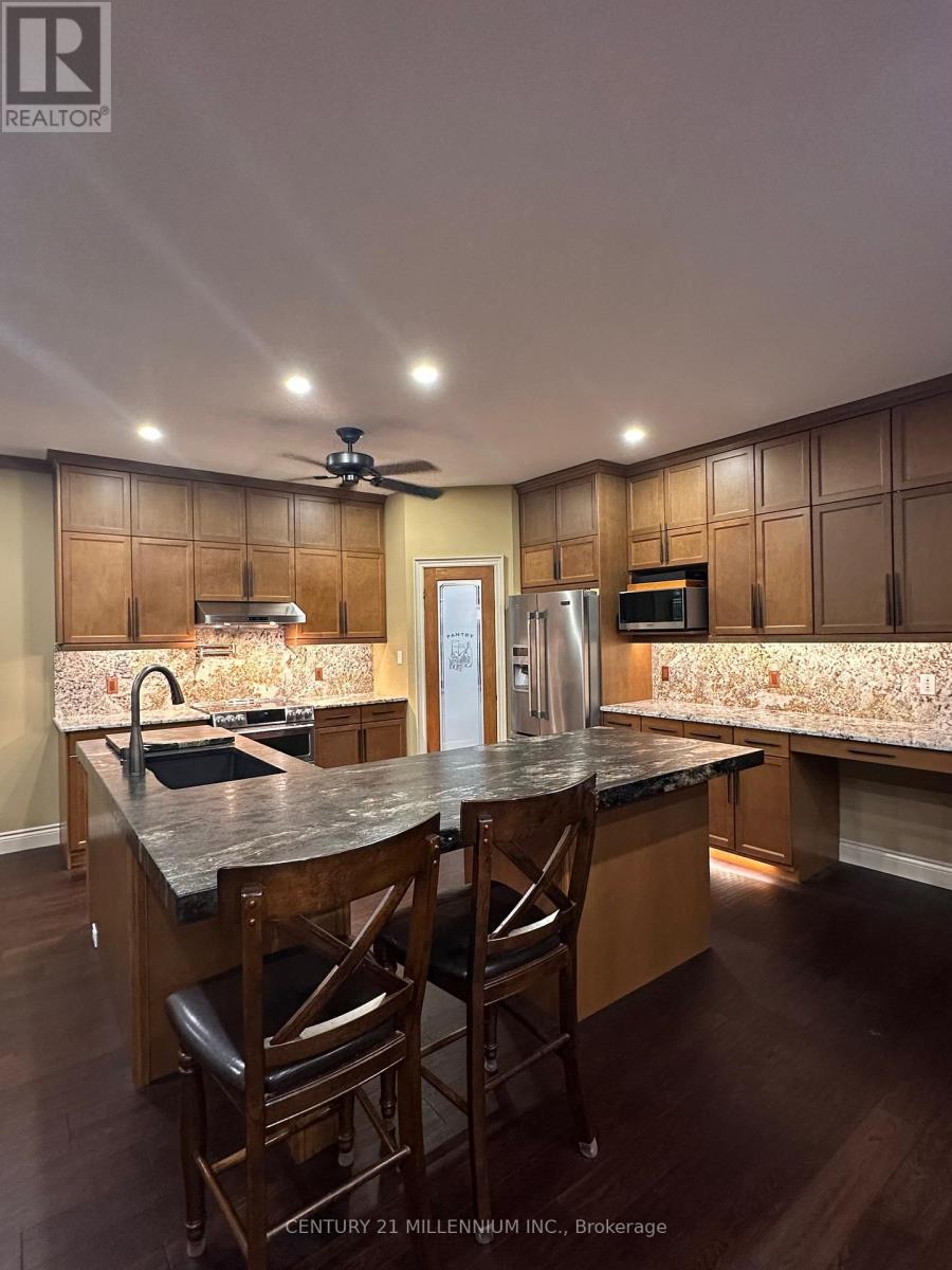 240 Elderberry Street, Orangeville, Ontario  L9W 5J9 - Photo 5 - W12963574