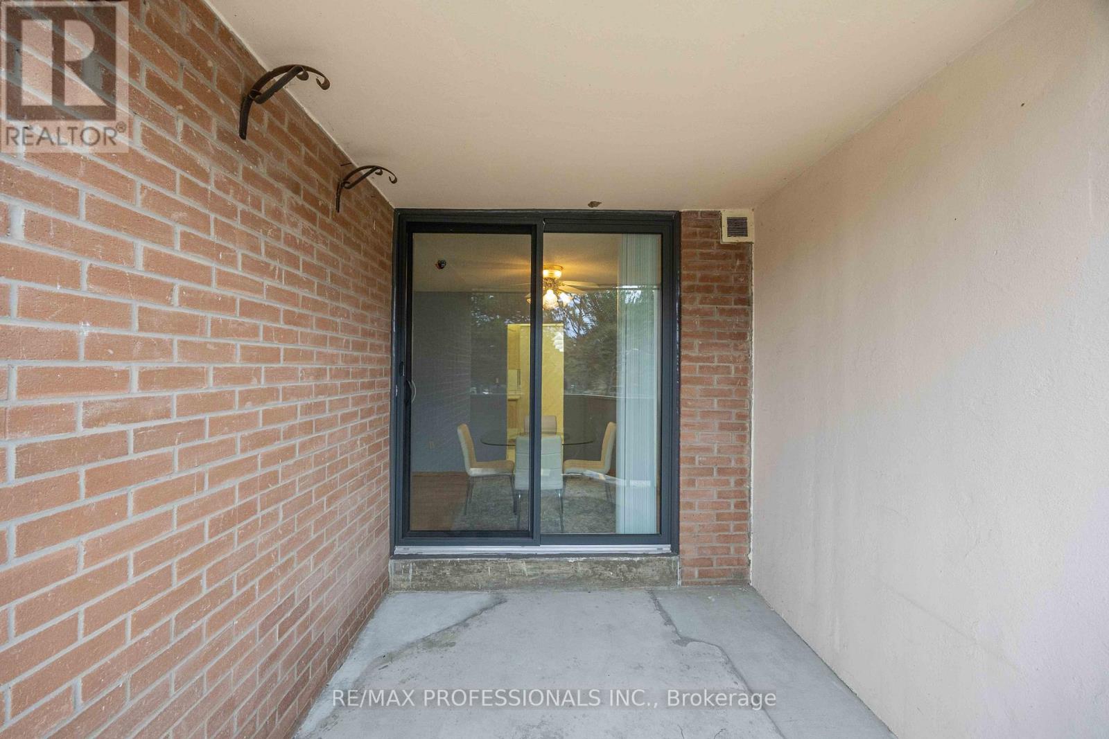 210 - 345 Driftwood Avenue, Toronto, Ontario  M3N 2P4 - Photo 19 - W12963576