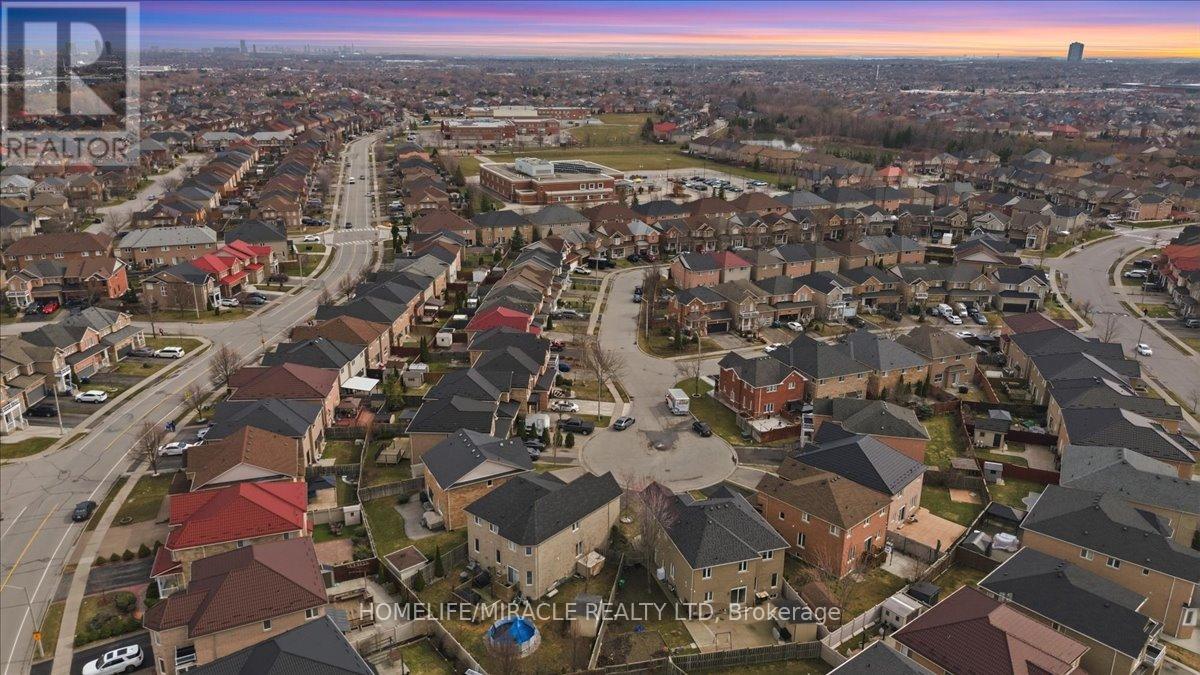 6 Prime Vista Court, Brampton, Ontario  L7A 3W8 - Photo 50 - W12963608