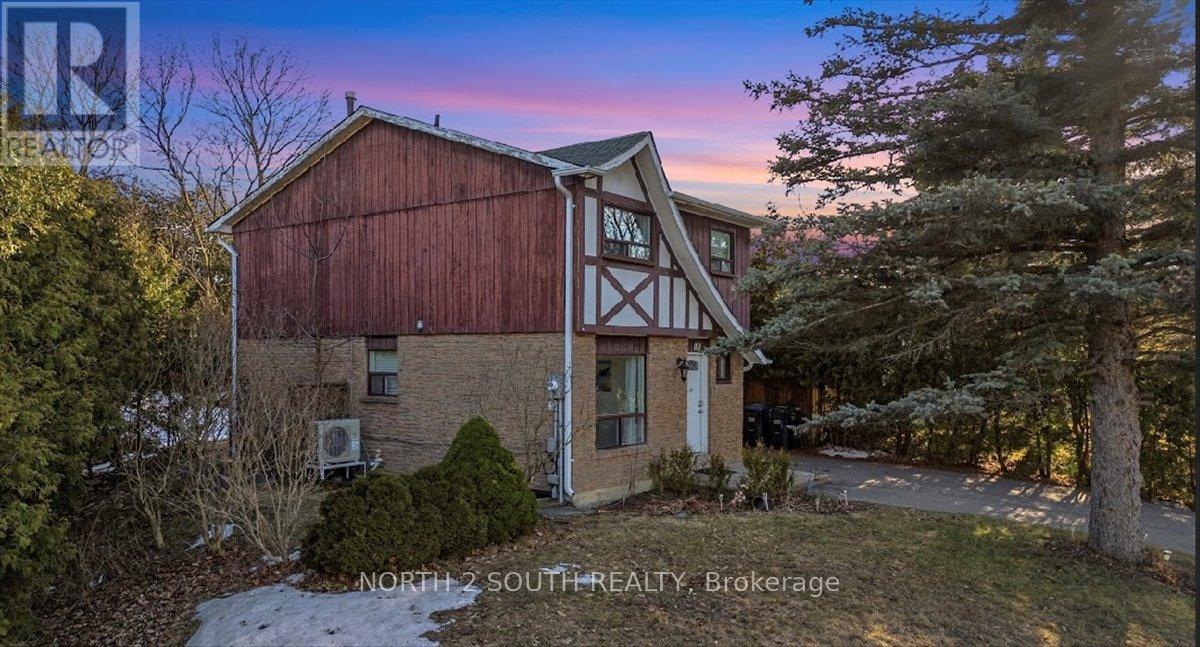 182 Ridge Road, Caledon, Ontario  L7E 4V4 - Photo 3 - W12963666