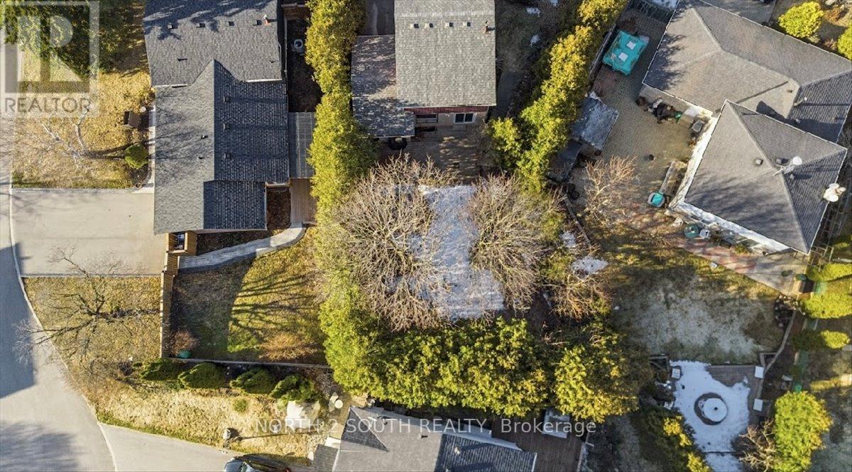 182 Ridge Road, Caledon, Ontario  L7E 4V4 - Photo 34 - W12963666