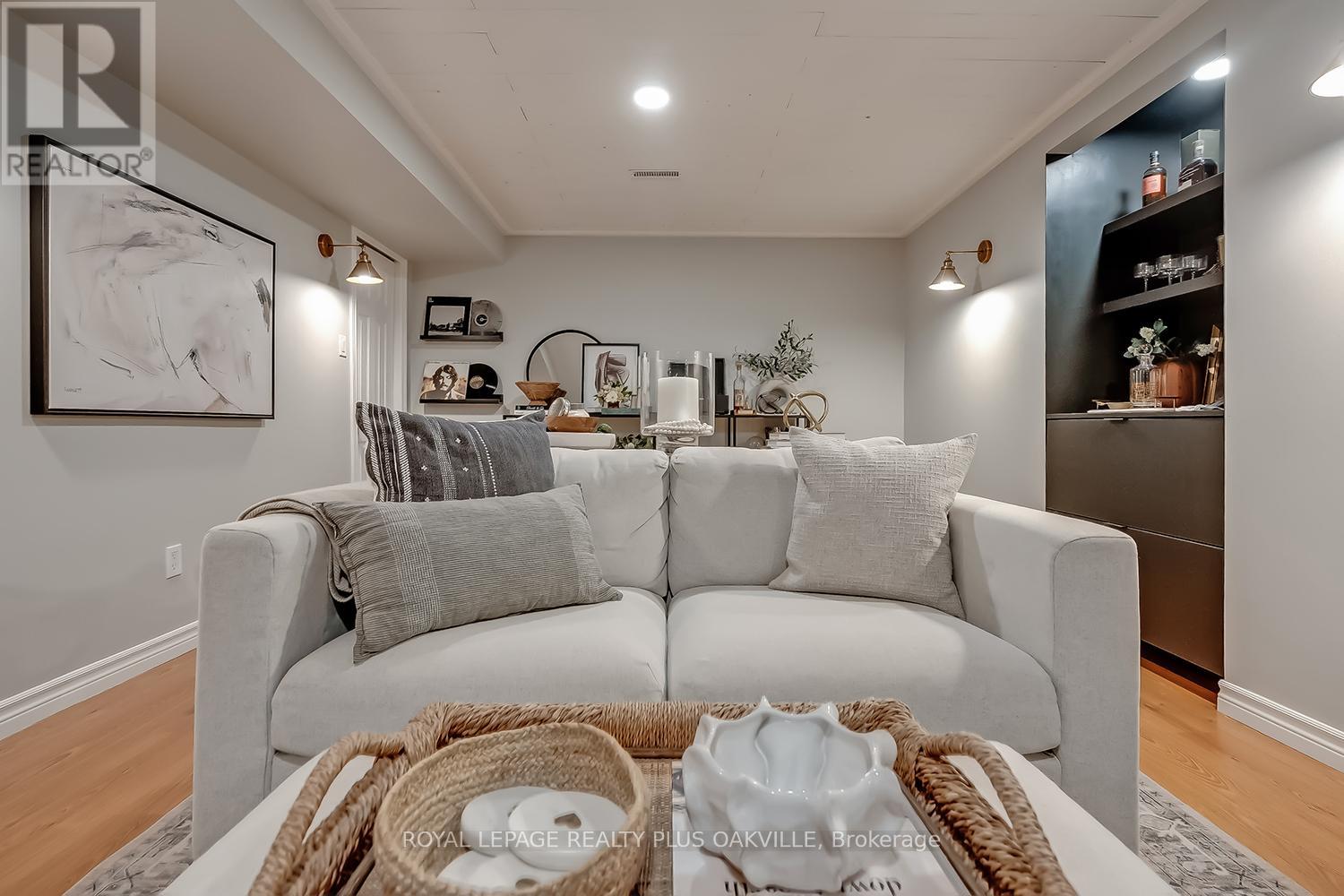 1159 Barclay Circle, Milton, Ontario  L9T 5V8 - Photo 33 - W12963670