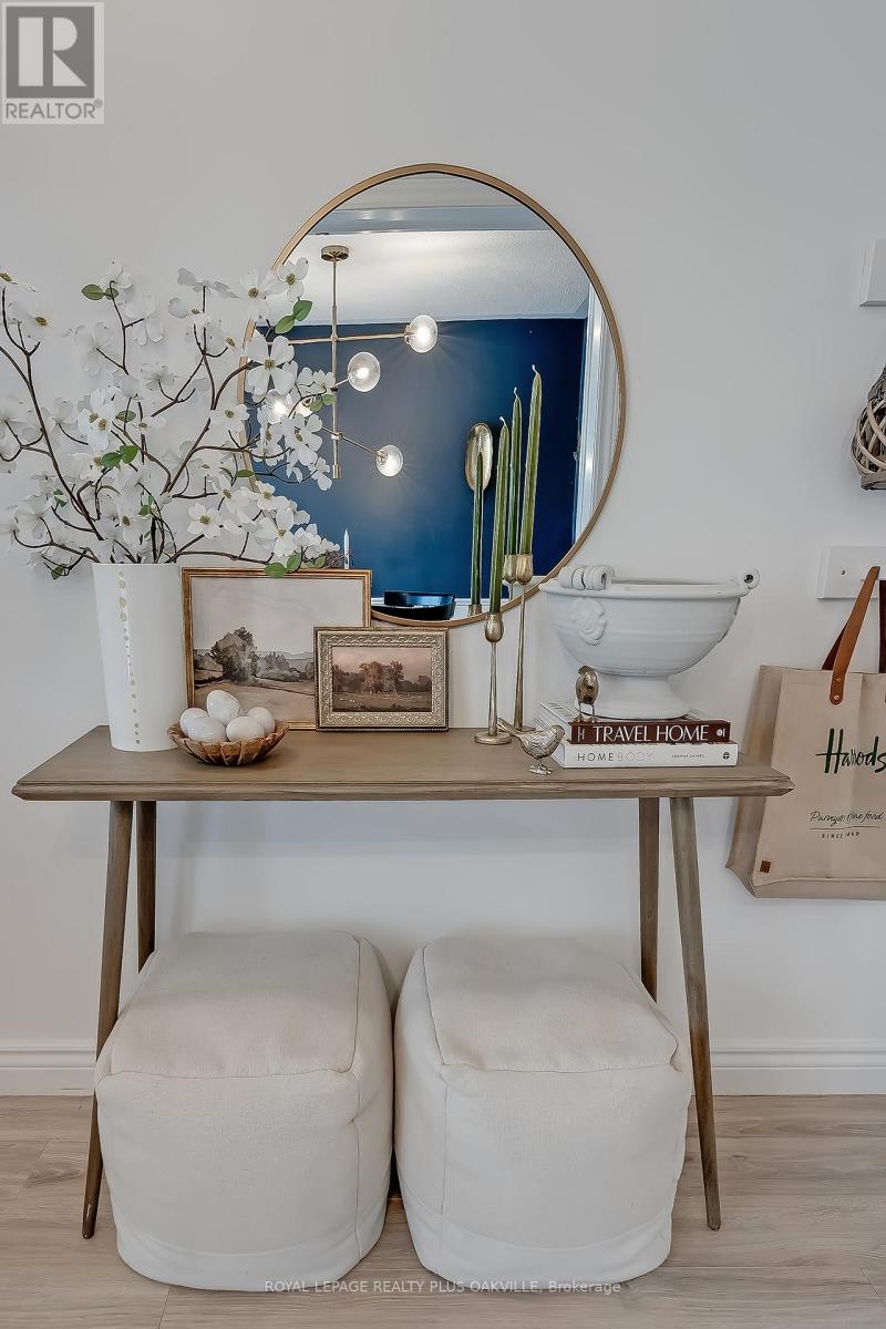 1159 Barclay Circle, Milton, Ontario  L9T 5V8 - Photo 6 - W12963670