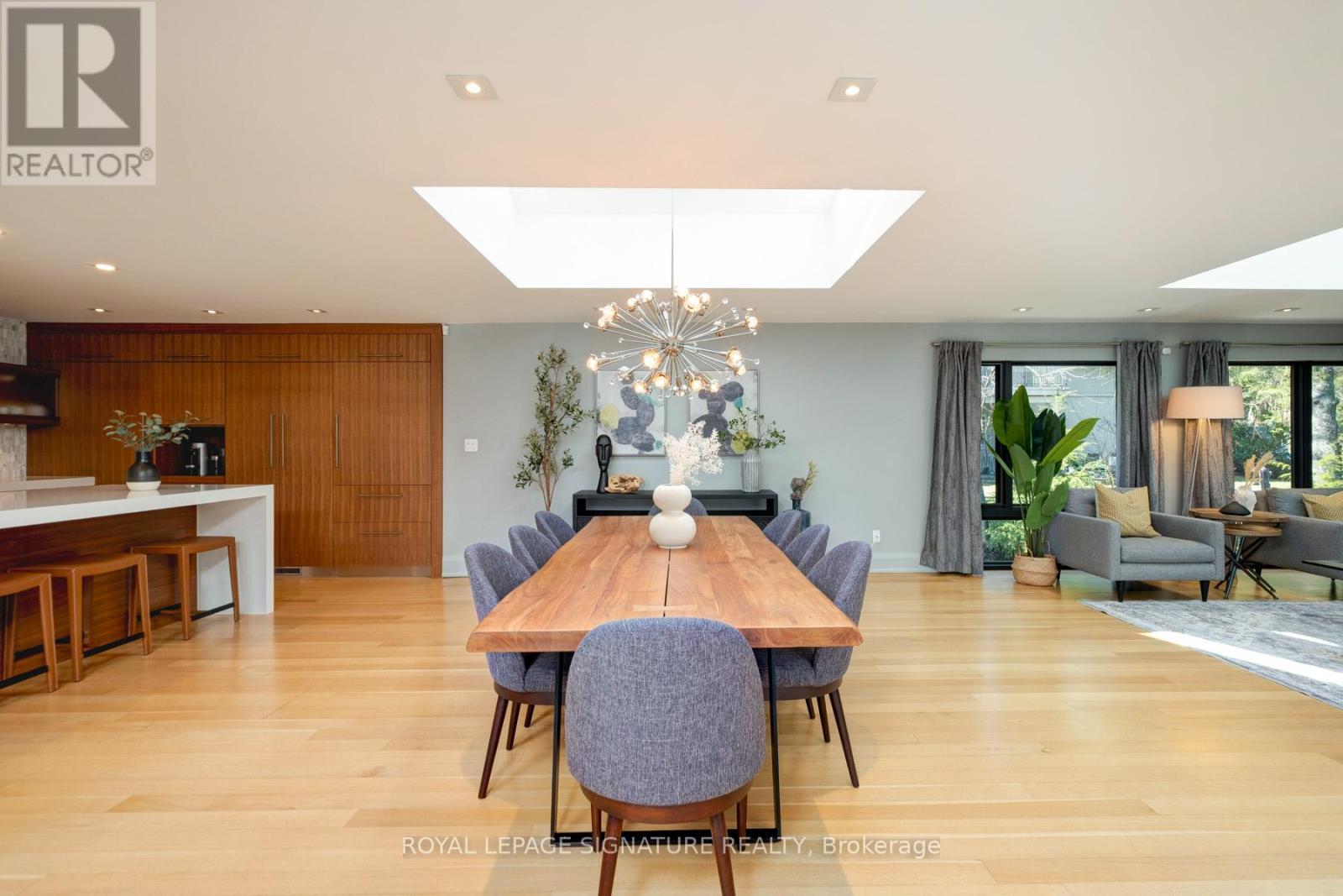 185 Morrison Road, Oakville, Ontario  L6J 4J3 - Photo 10 - W12963708