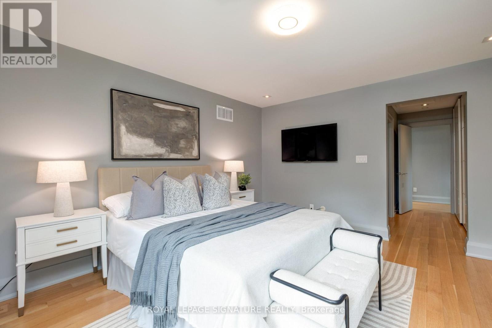 185 Morrison Road, Oakville, Ontario  L6J 4J3 - Photo 27 - W12963708