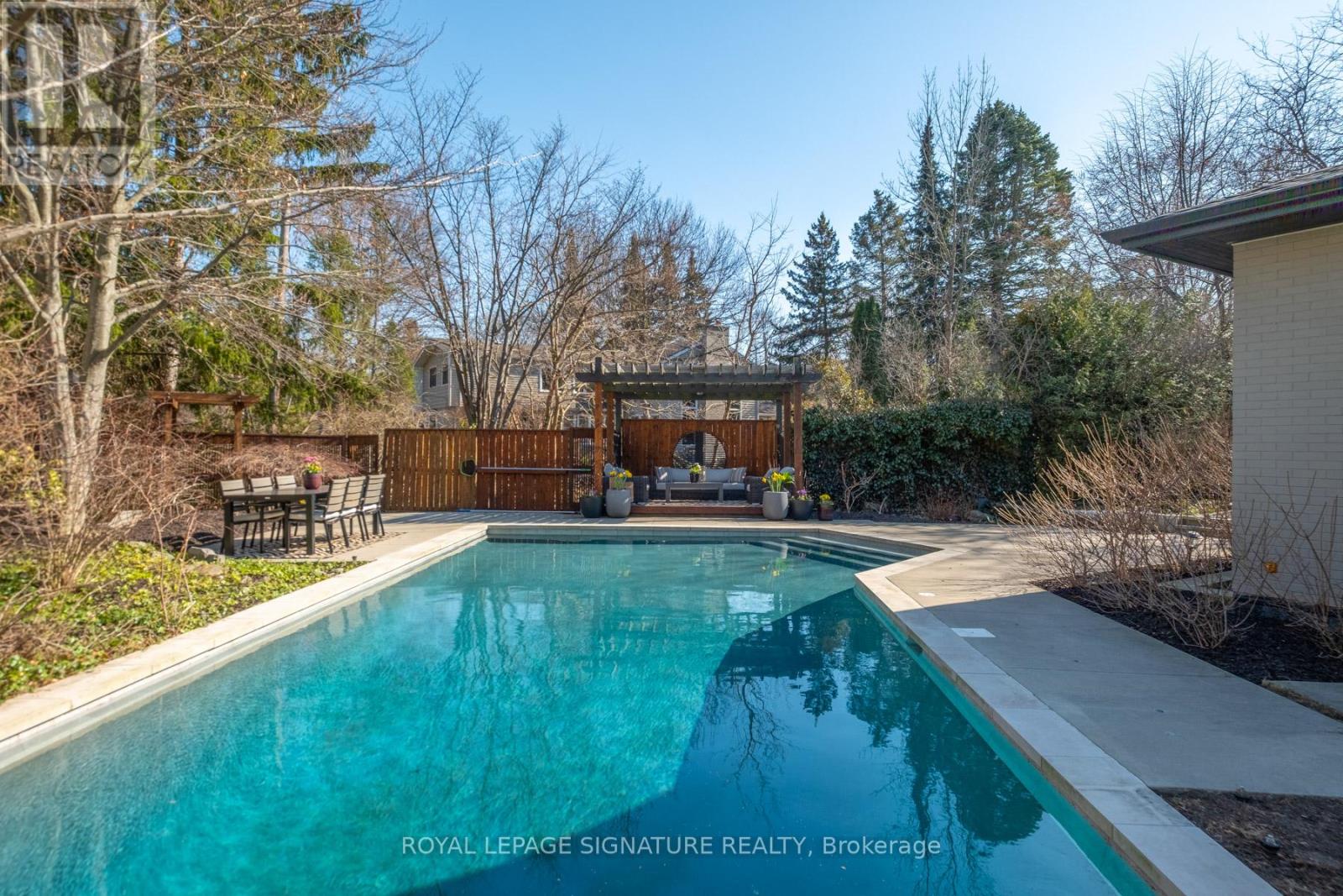 185 Morrison Road, Oakville, Ontario  L6J 4J3 - Photo 41 - W12963708