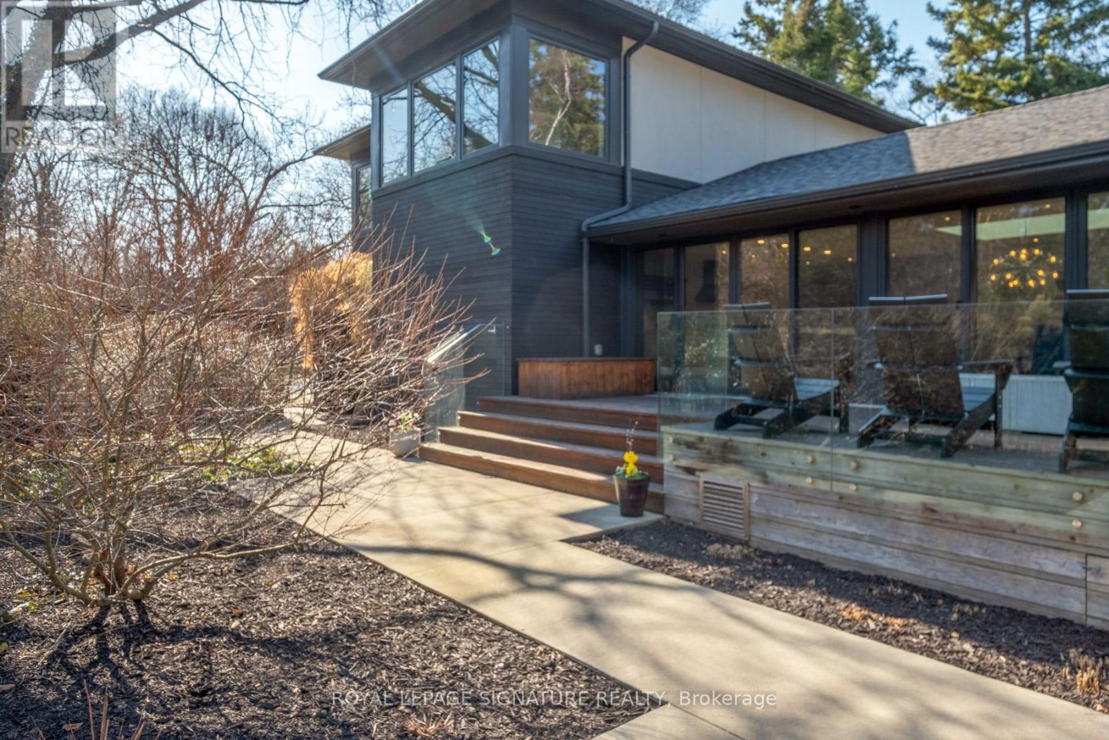 185 Morrison Road, Oakville, Ontario  L6J 4J3 - Photo 47 - W12963708