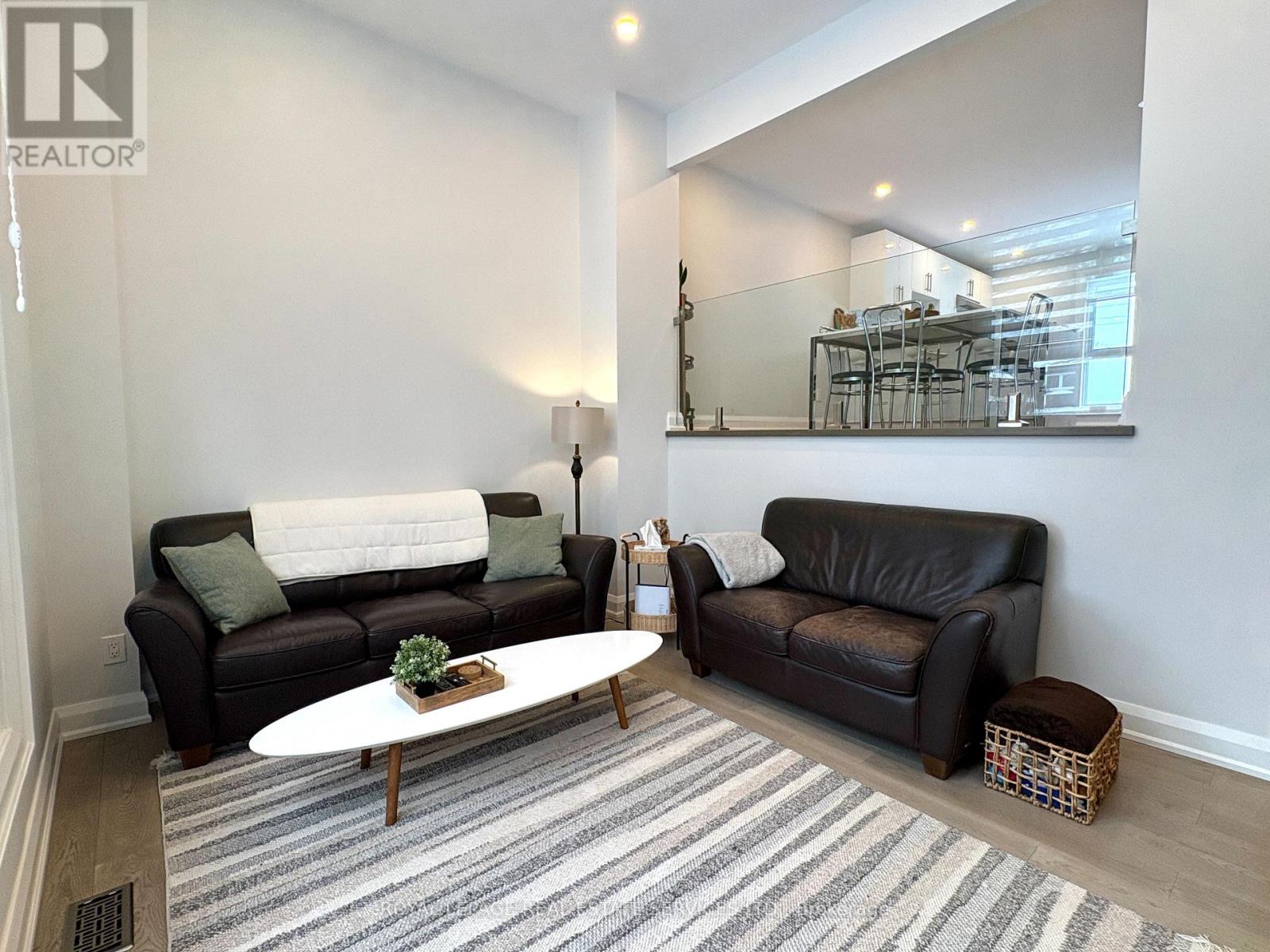 30 - 629 Rathburn Road, Toronto, Ontario  M9C 3T5 - Photo 7 - W12963720