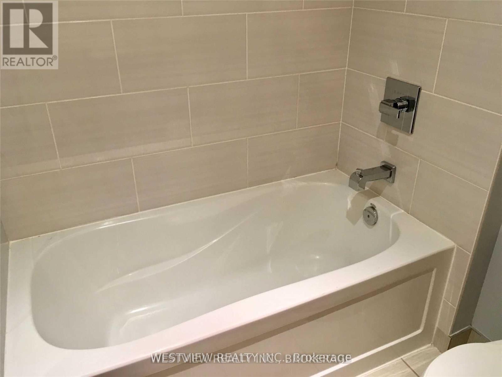 2606 - 16 Brookers Lane, Toronto, Ontario  M8V 0A5 - Photo 9 - W12963736