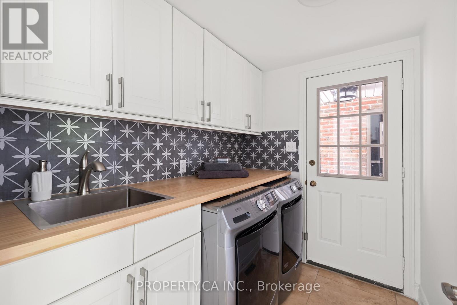 269 Beechfield Road, Oakville, Ontario  L6J 5H9 - Photo 11 - W12963746