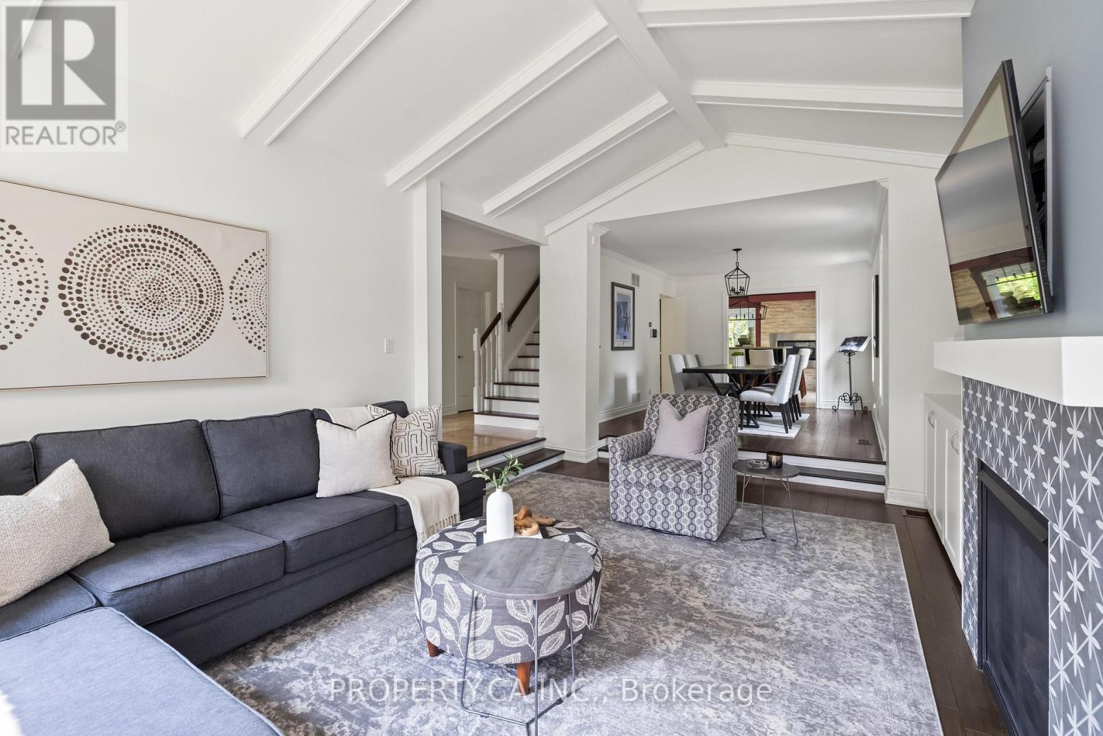 269 Beechfield Road, Oakville, Ontario  L6J 5H9 - Photo 6 - W12963746