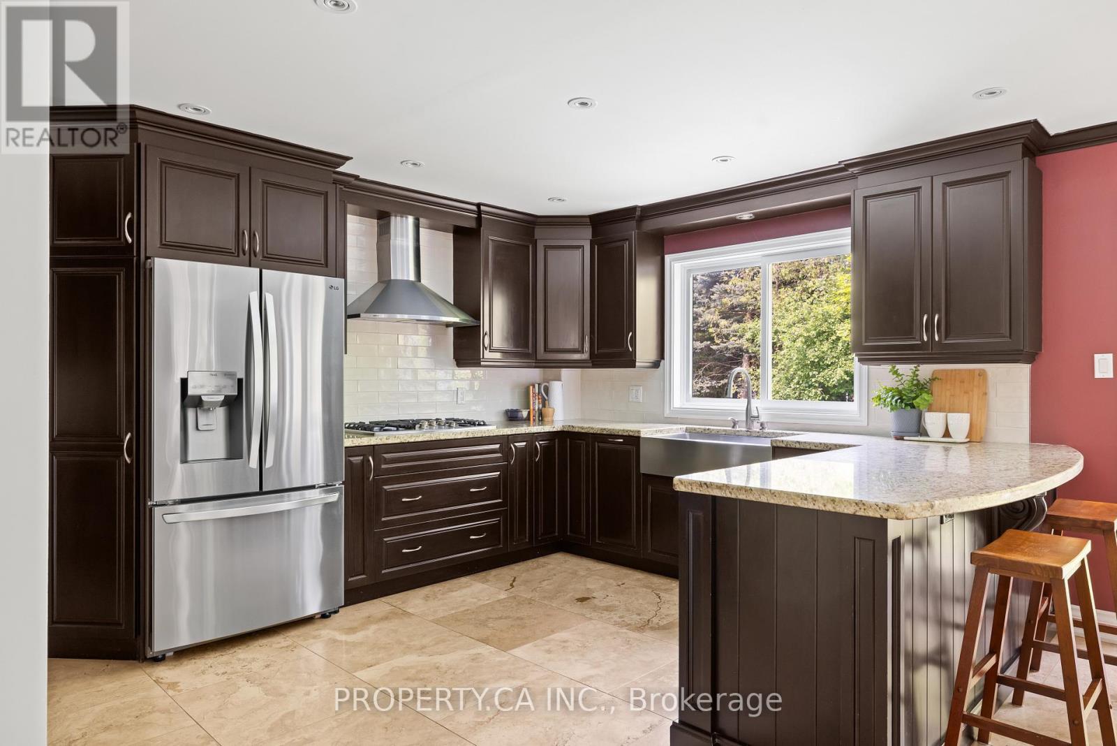 269 Beechfield Road, Oakville, Ontario  L6J 5H9 - Photo 9 - W12963746