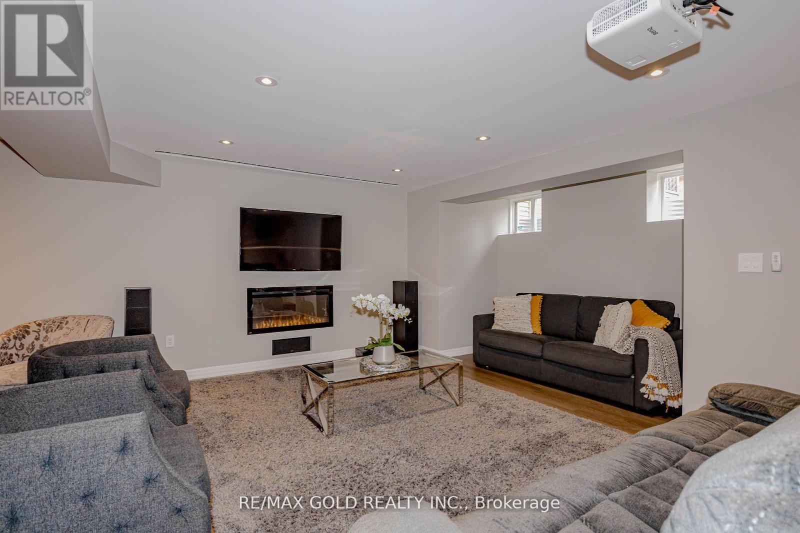 3354 Vardon Way, Oakville, Ontario  L6M 1R5 - Photo 41 - W12963768