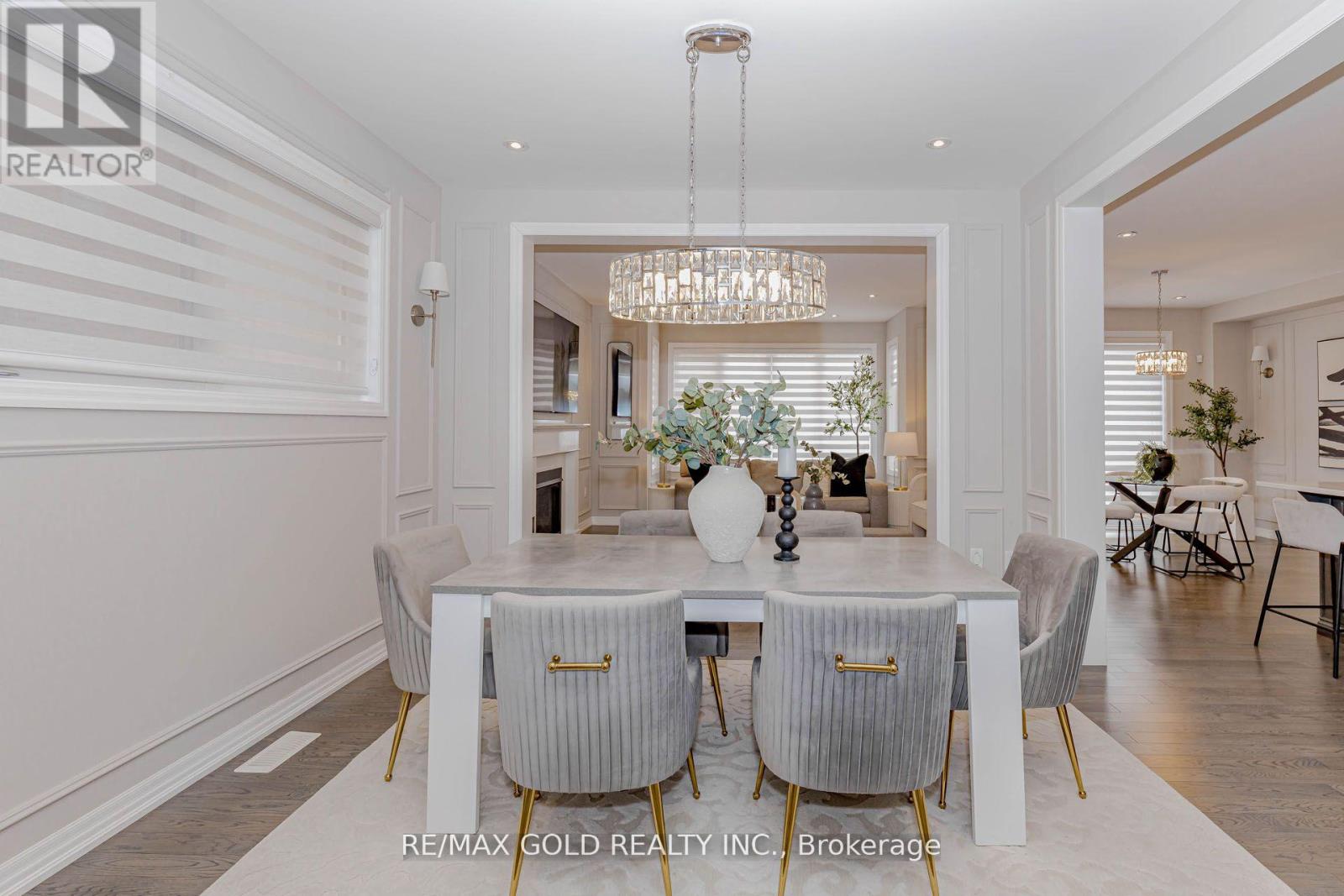 3354 Vardon Way, Oakville, Ontario  L6M 1R5 - Photo 8 - W12963768