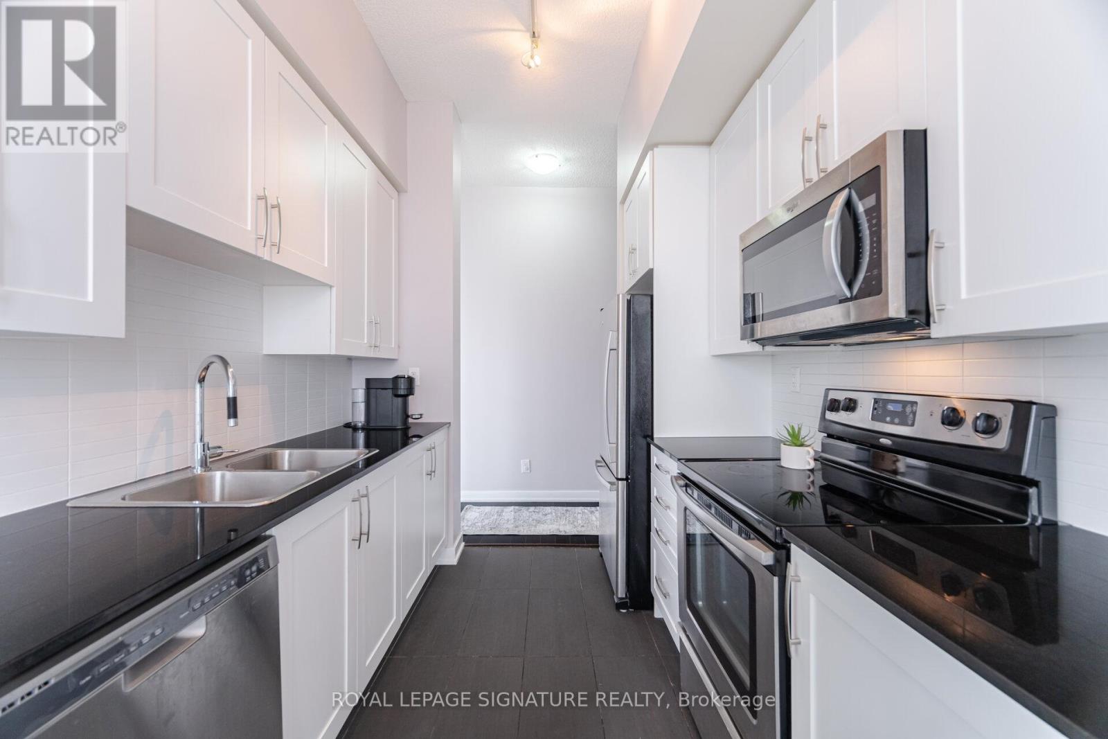 706 - 4065 Brickstone Mews, Mississauga, Ontario L5B 0G3 - Photo 16 - W12963796