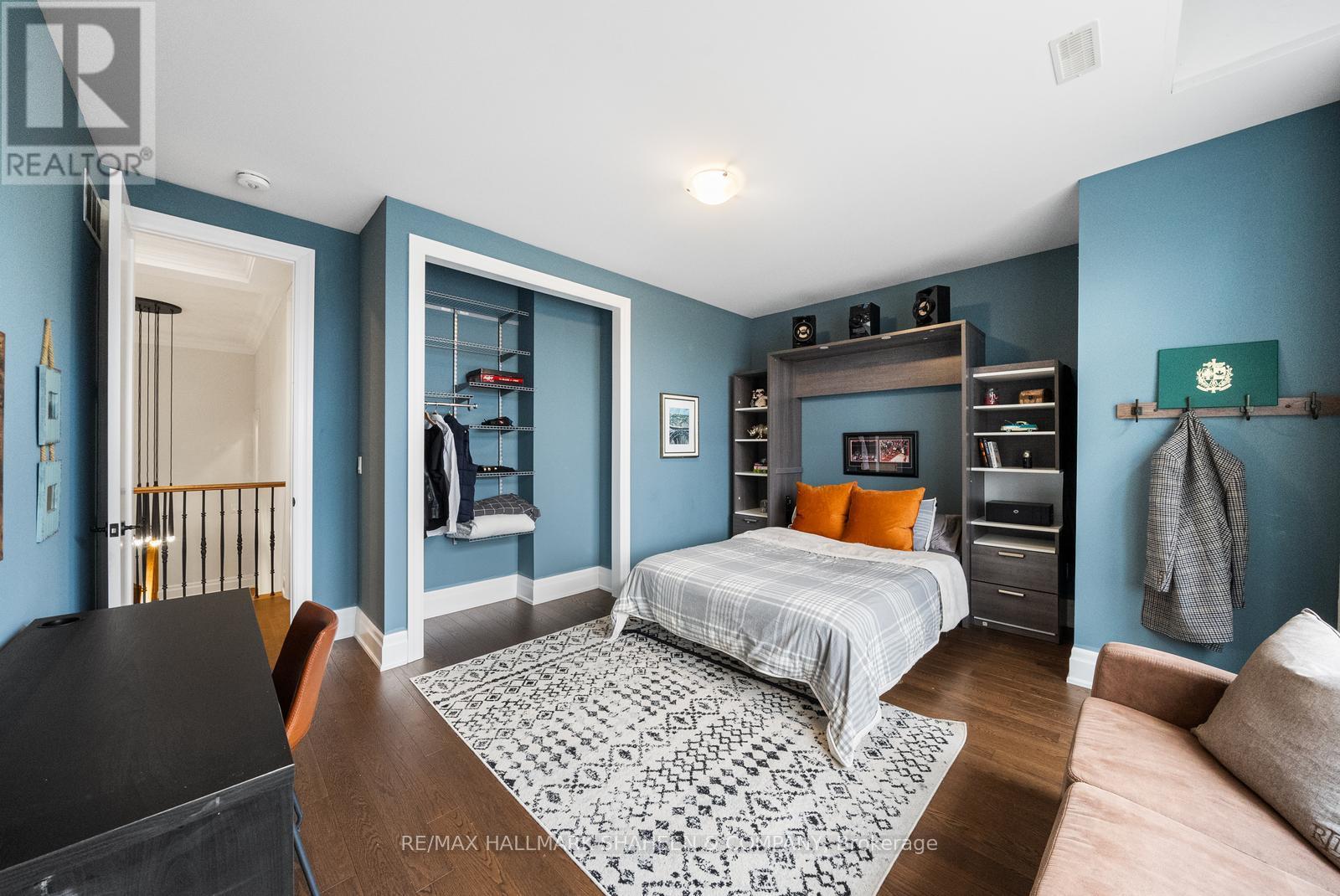 60 Coral Gable Drive, Toronto, Ontario M9M 1P1 - Photo 39 - W12963798