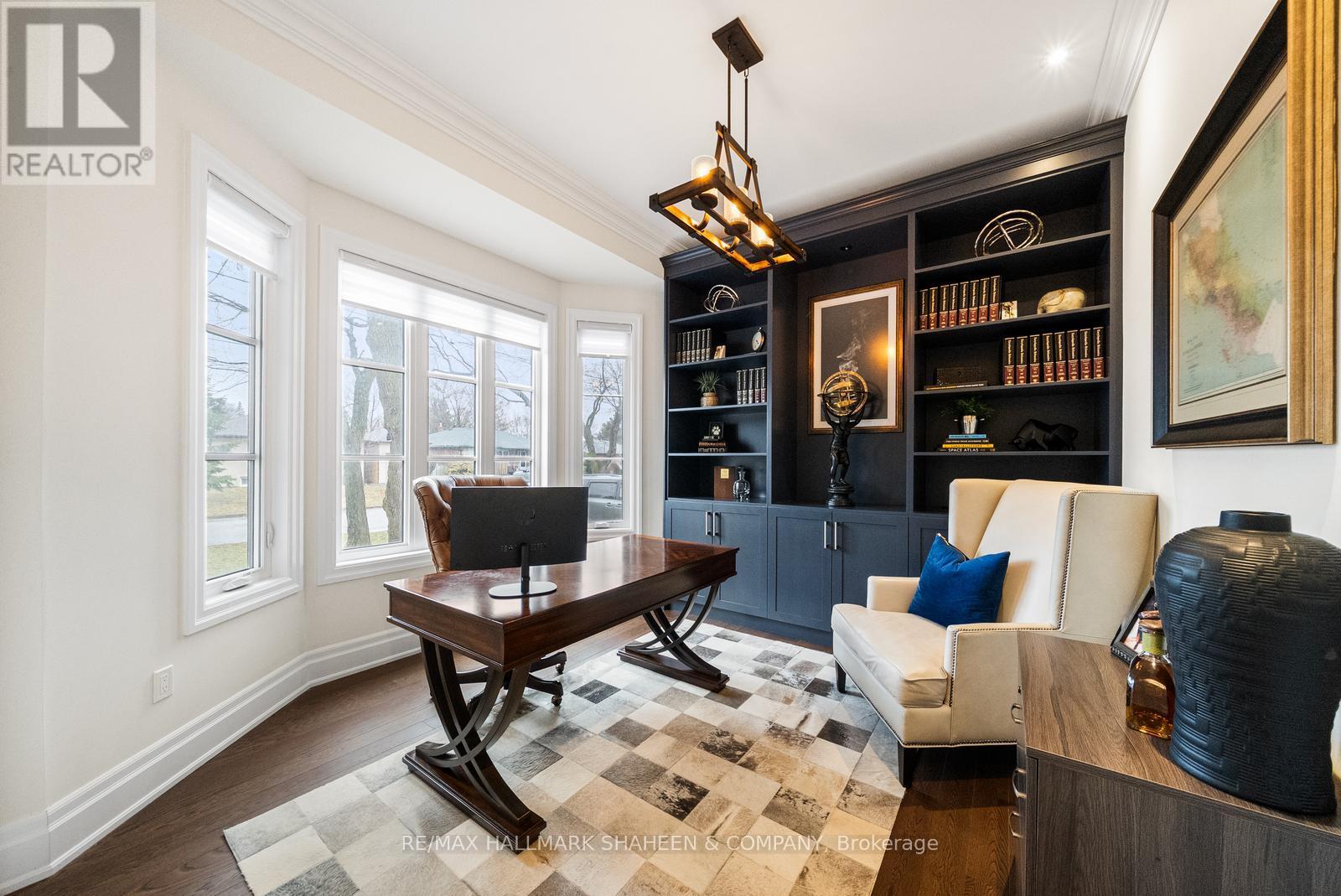 60 Coral Gable Drive, Toronto, Ontario M9M 1P1 - Photo 4 - W12963798