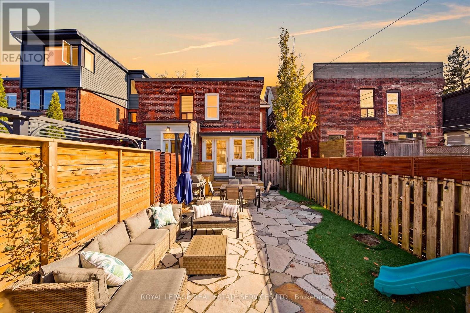 98 Galley Avenue, Toronto (Roncesvalles), Ontario  M6R 1H1 - Photo 39 - W12963850