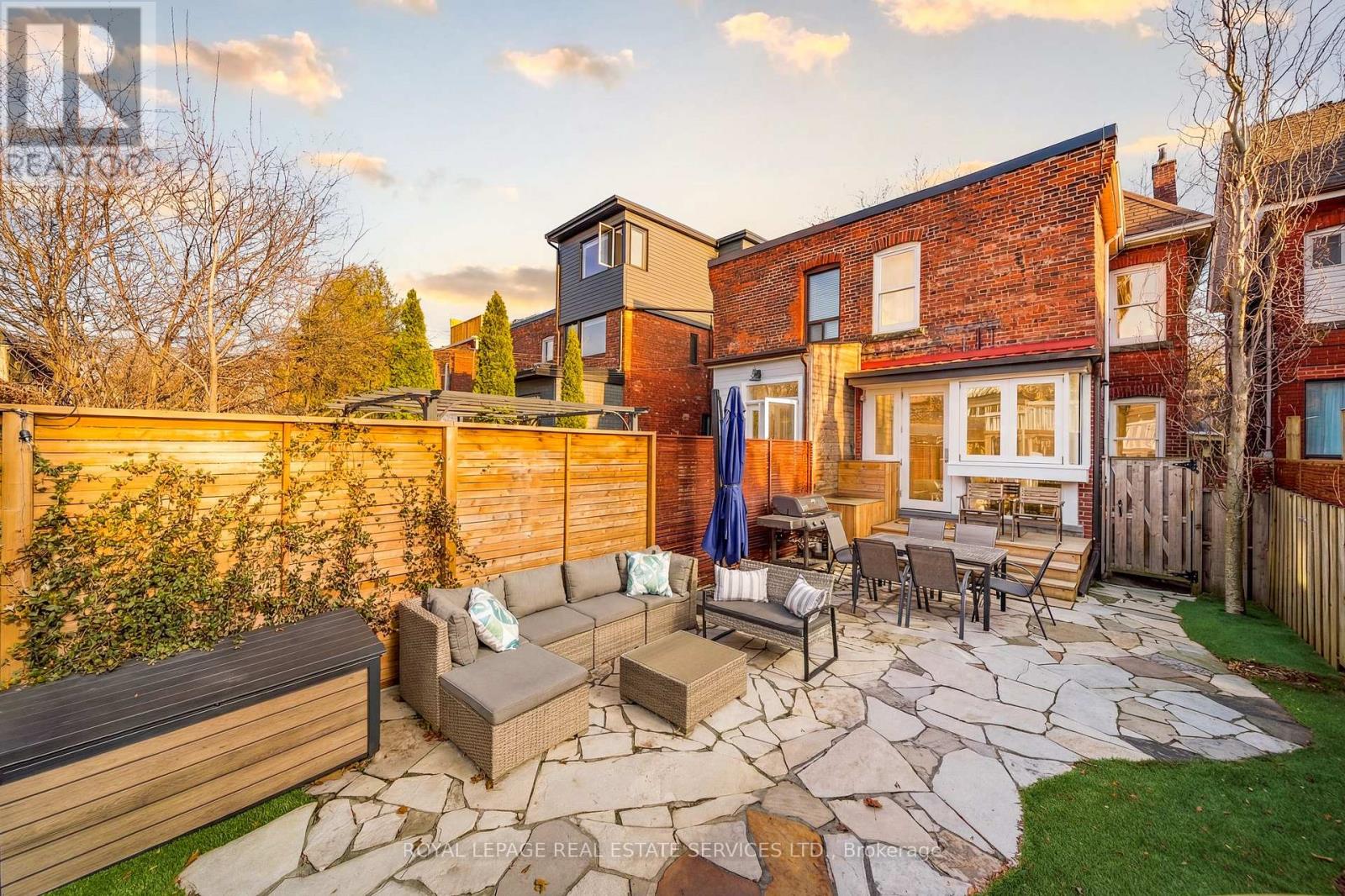 98 Galley Avenue, Toronto (Roncesvalles), Ontario  M6R 1H1 - Photo 40 - W12963850