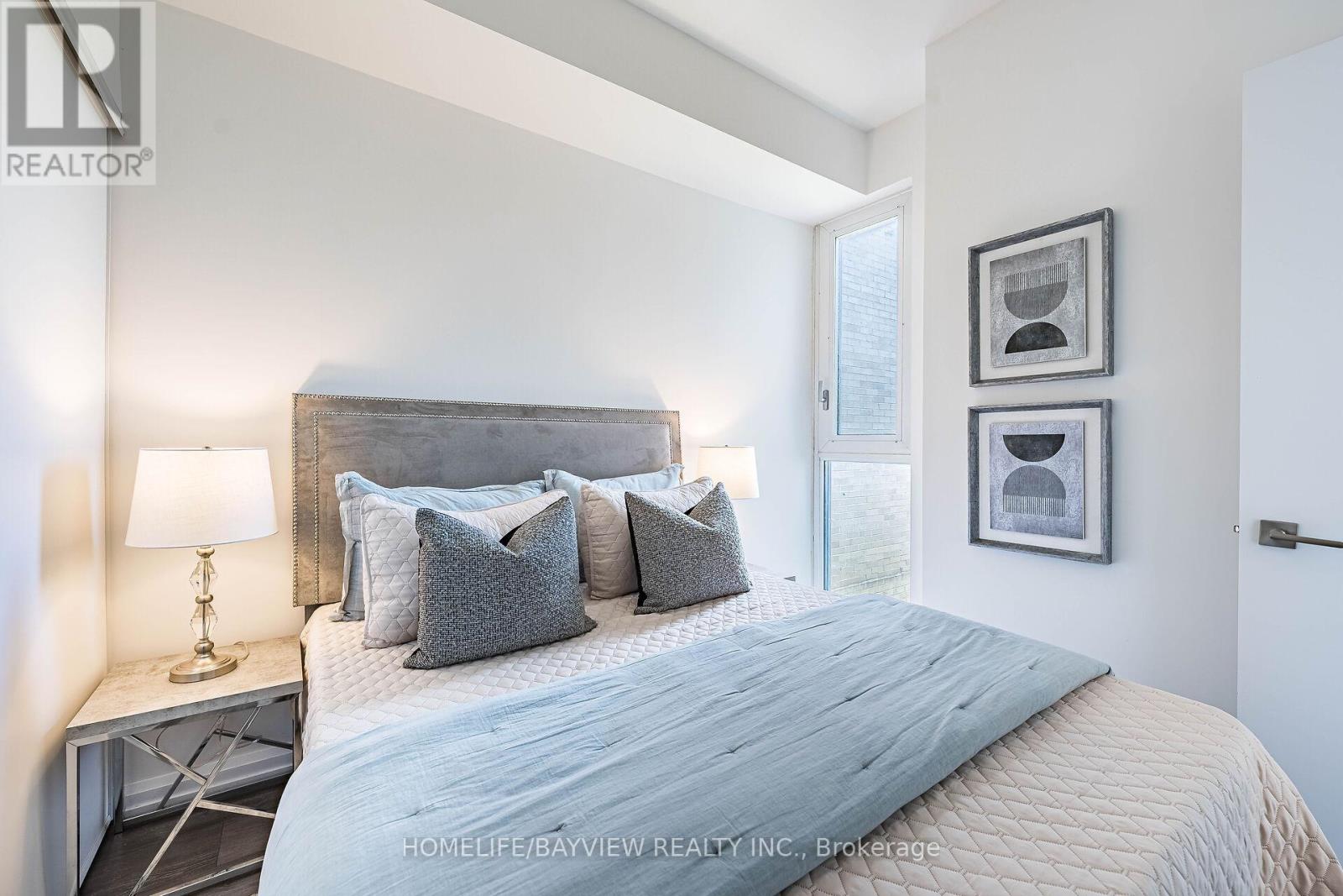 24 - 10 Brin Drive, Toronto, Ontario  M8X 0B3 - Photo 22 - W12963872