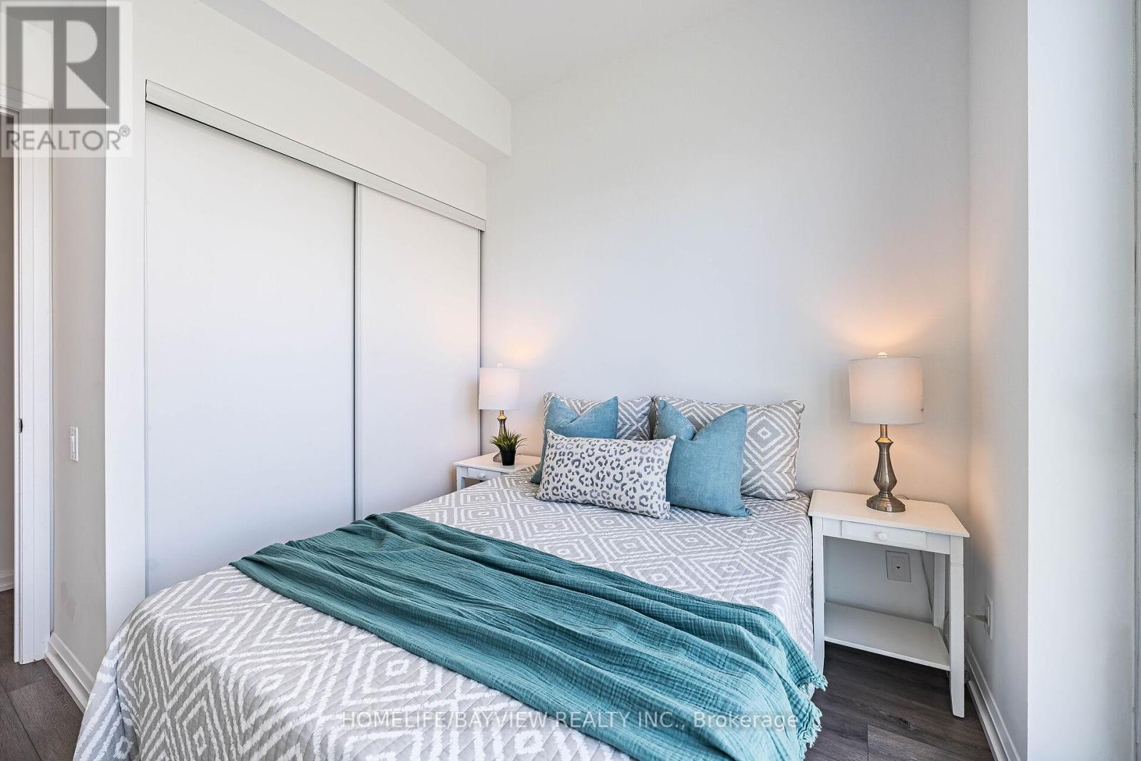 24 - 10 Brin Drive, Toronto, Ontario  M8X 0B3 - Photo 25 - W12963872