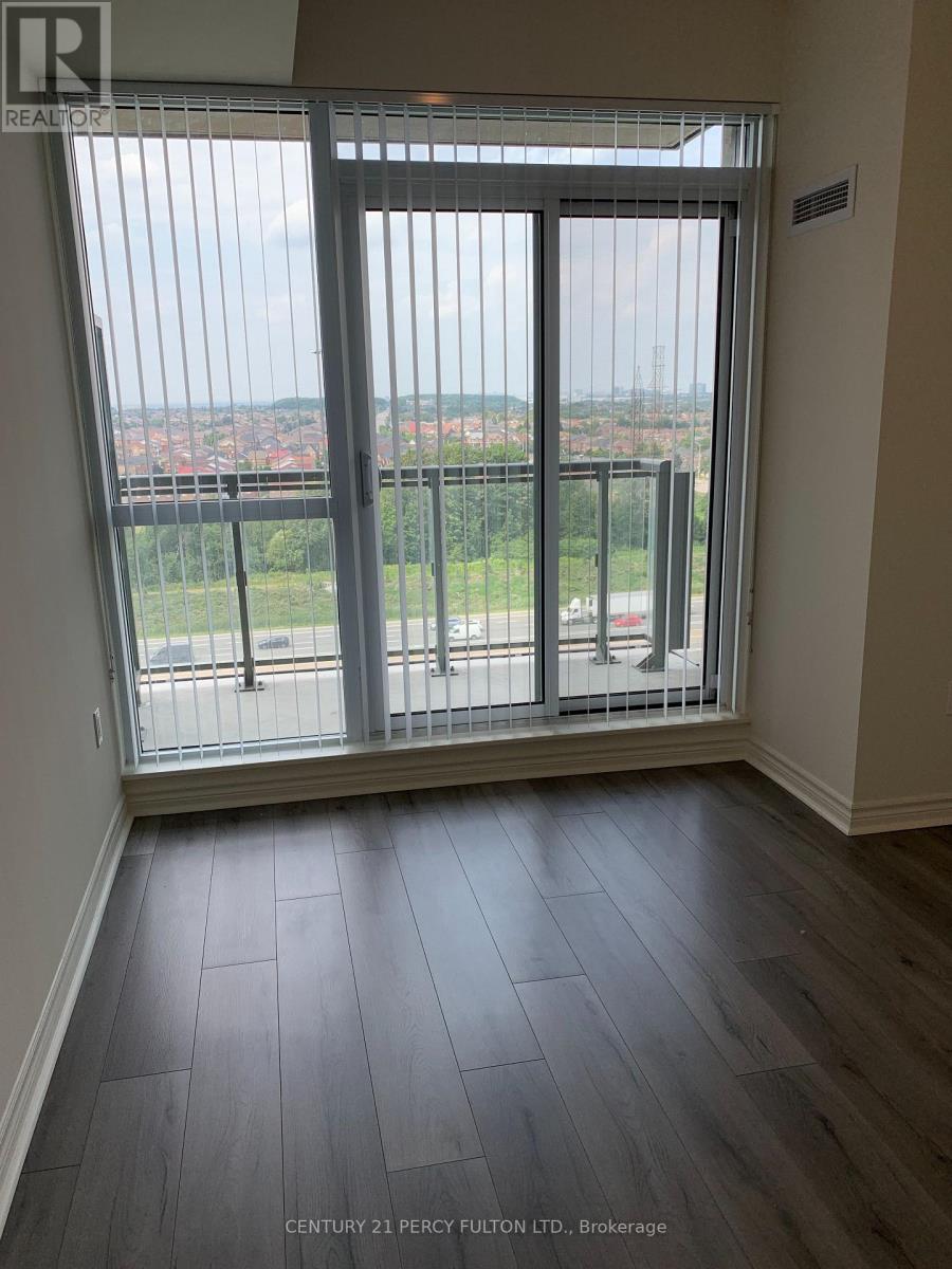 1501 - 349 Rathburn Road W, Mississauga, Ontario L5B 0C8 - Photo 8 - W12963878