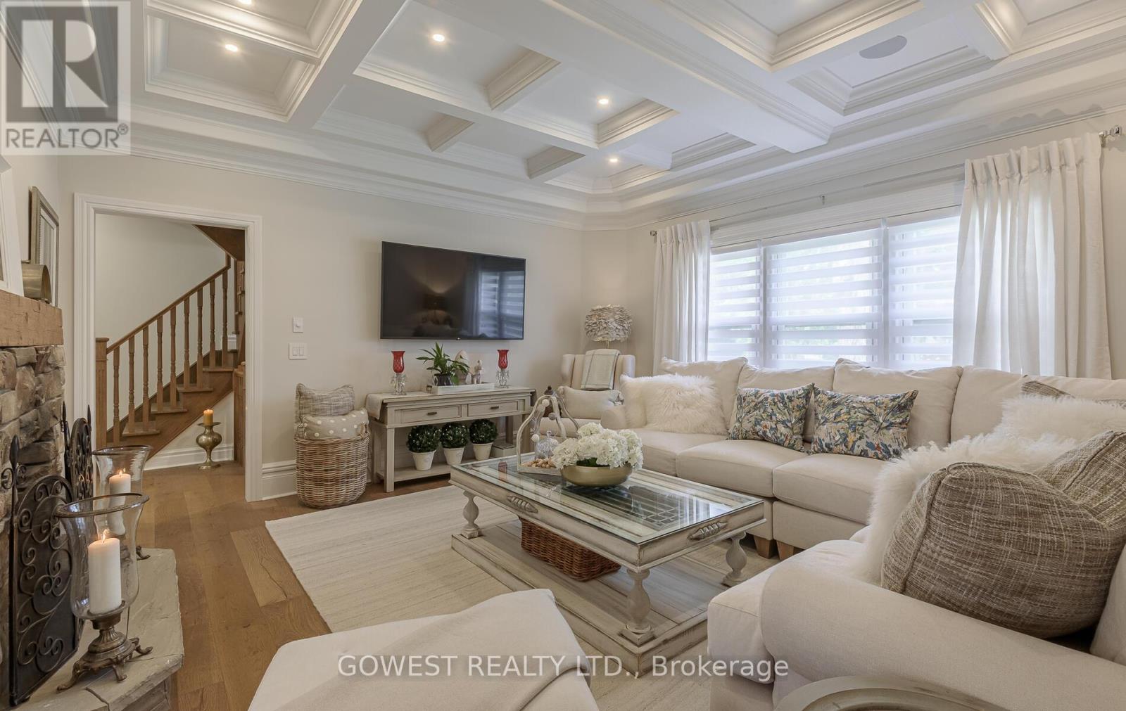 376 Chartwell Road, Oakville, Ontario  L6J 4A3 - Photo 13 - W12963954