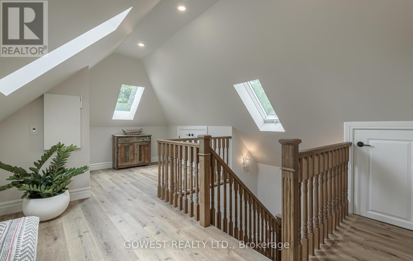 376 Chartwell Road, Oakville, Ontario  L6J 4A3 - Photo 32 - W12963954