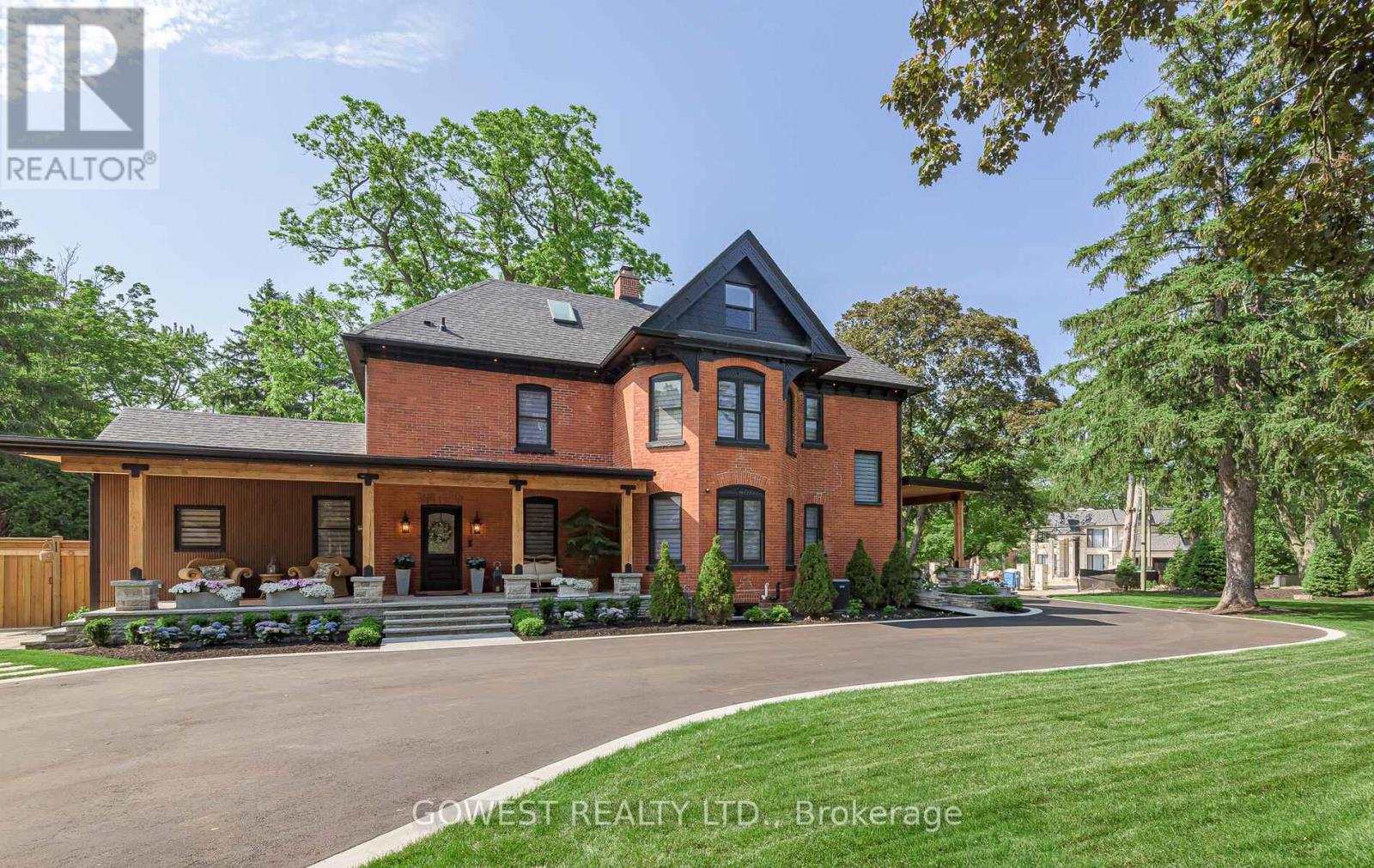 376 Chartwell Road, Oakville, Ontario  L6J 4A3 - Photo 4 - W12963954