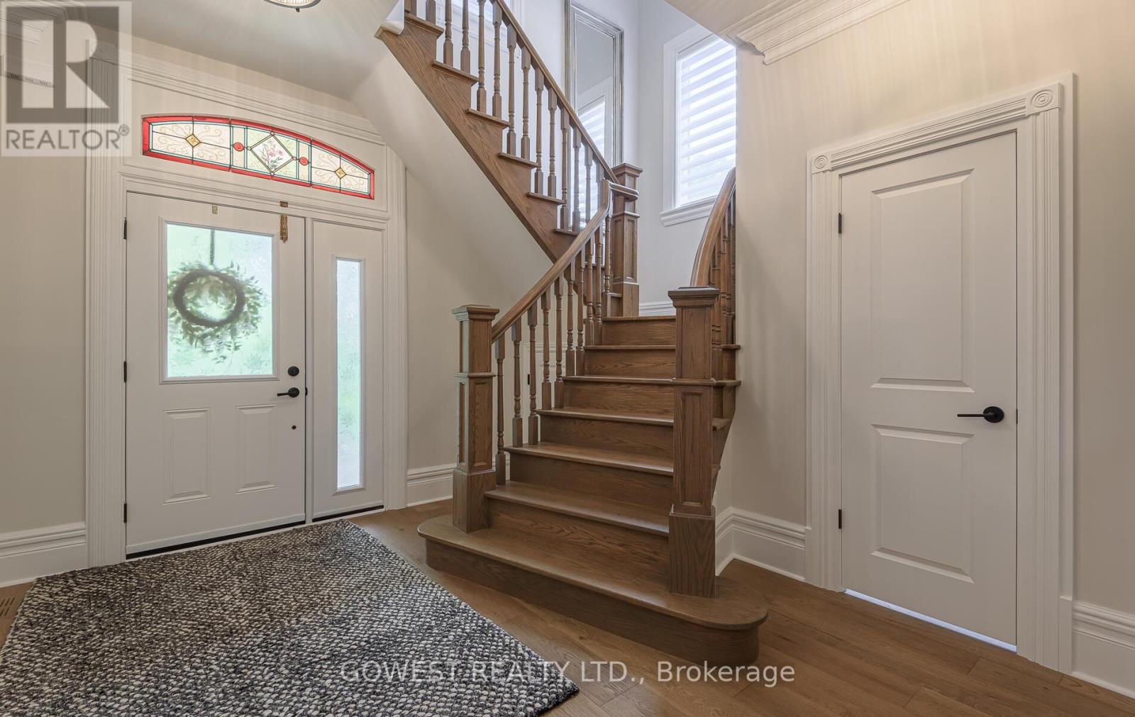 376 Chartwell Road, Oakville, Ontario  L6J 4A3 - Photo 7 - W12963954