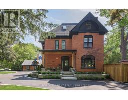 376 CHARTWELL ROAD, Oakville, Ontario