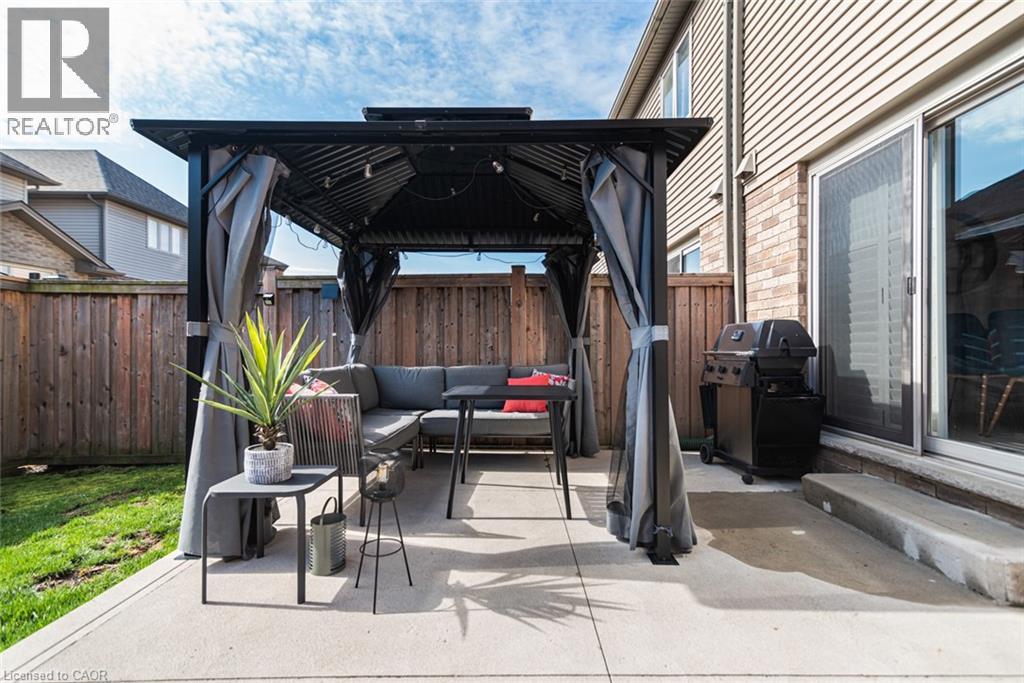 212 Westbank Trail, Stoney Creek, Ontario  L8J 0G8 - Photo 39 - 40818012