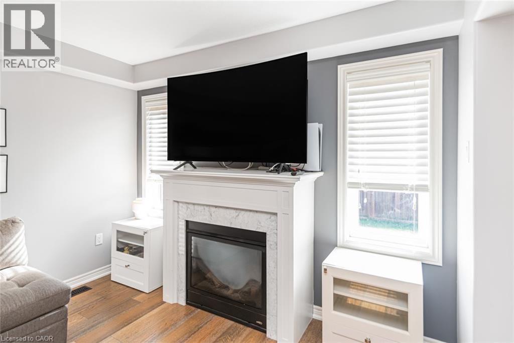 212 Westbank Trail, Stoney Creek, Ontario  L8J 0G8 - Photo 8 - 40818012