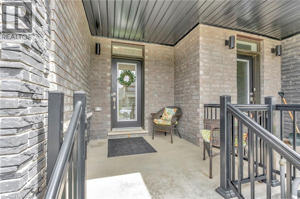 10 Owl Lane, Caledonia, Ontario  N3W 0G4 - Photo 2 - 40816463