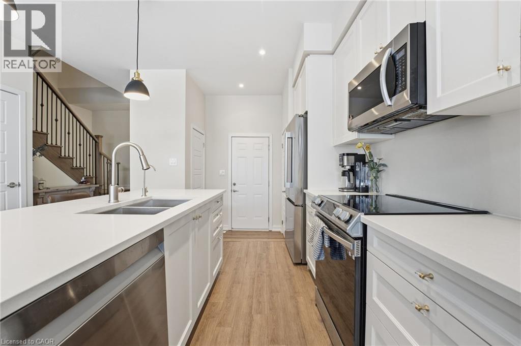 10 Owl Lane, Caledonia, Ontario  N3W 0G4 - Photo 9 - 40816463