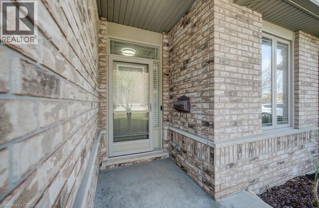 20 Isherwood Avenue Unit# 17, Cambridge, Ontario  N1R 8P9 - Photo 2 - 40814700