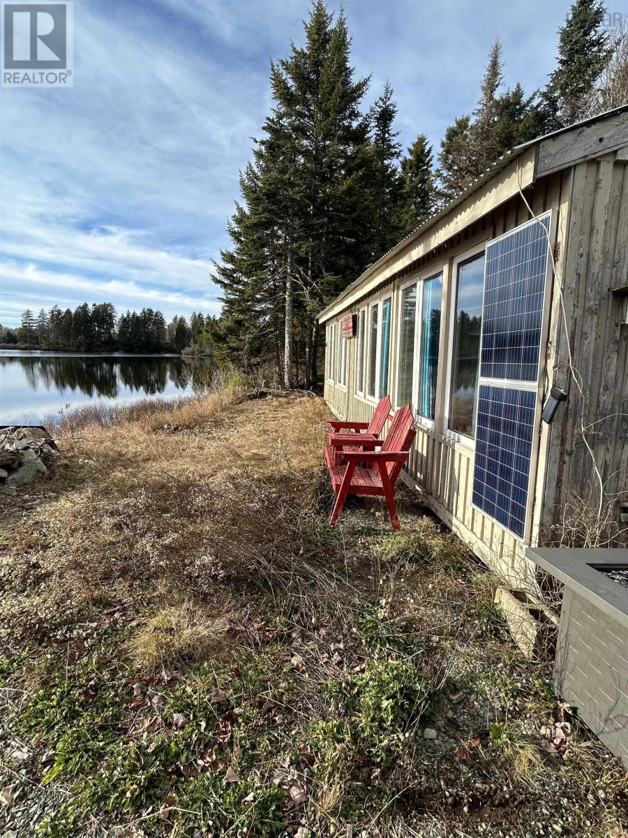 54 Silica Road, Williamsdale, Nova Scotia  B0M 1E0 - Photo 2 - 202529149