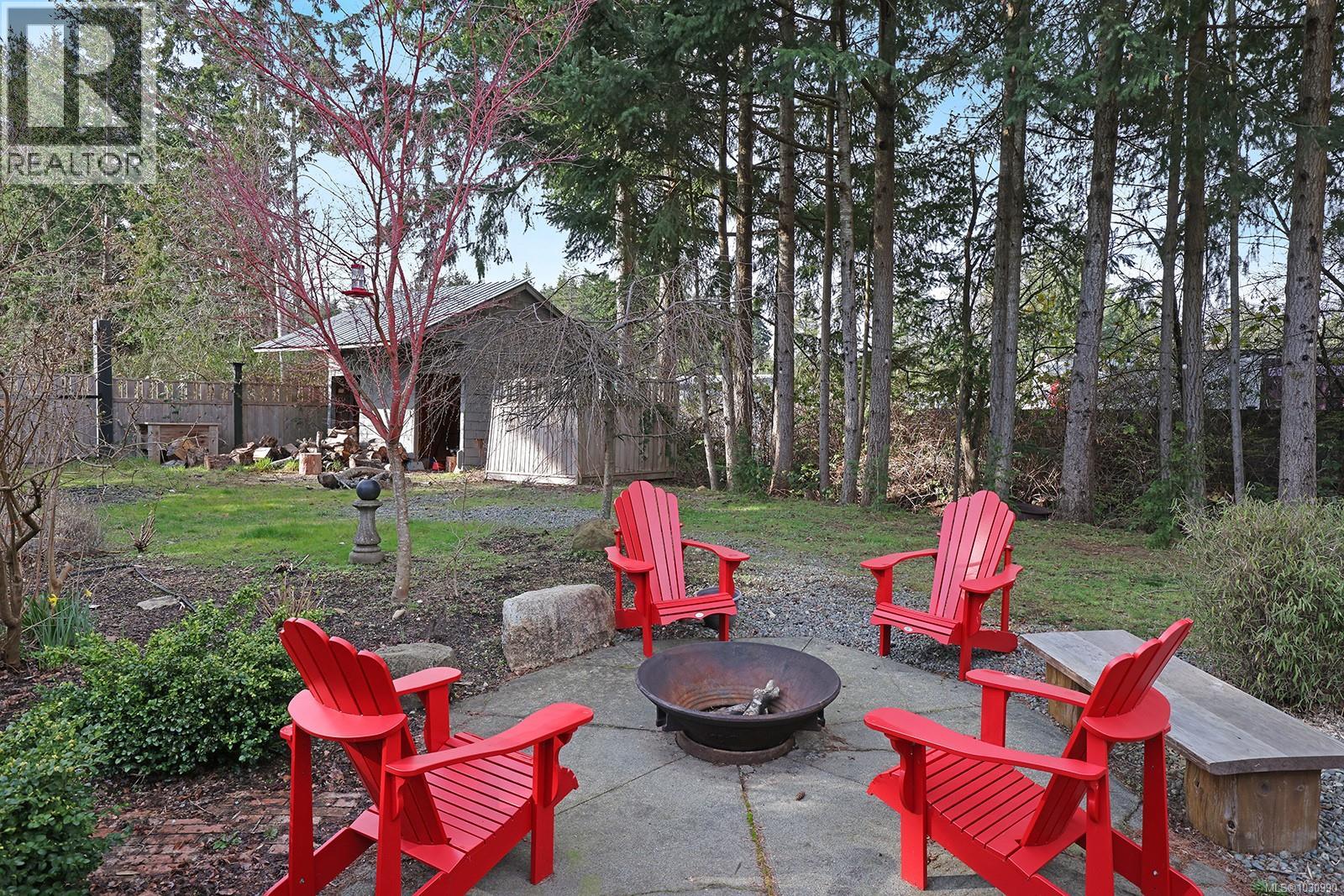 1669 Essex Pl, Comox, British Columbia  V9M 4C6 - Photo 38 - 1030990