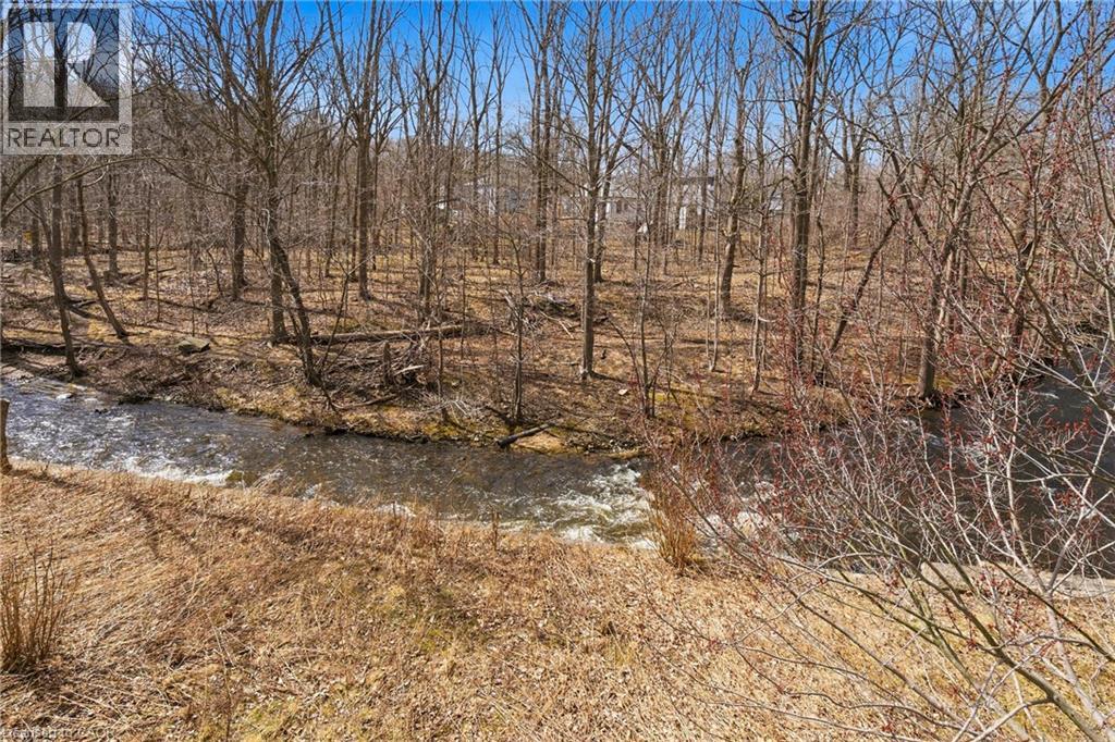 4000 Creekside Drive Unit# 703, Dundas, Ontario  L9H 7S9 - Photo 39 - 40817127