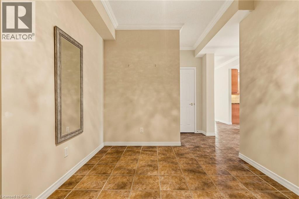 4000 Creekside Drive Unit# 703, Dundas, Ontario  L9H 7S9 - Photo 5 - 40817127