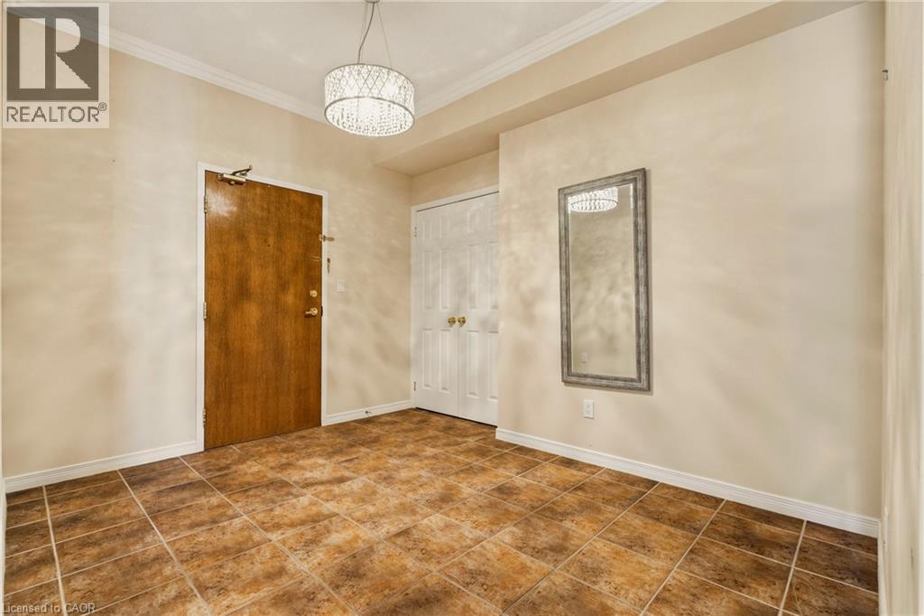 4000 Creekside Drive Unit# 703, Dundas, Ontario  L9H 7S9 - Photo 4 - 40817127