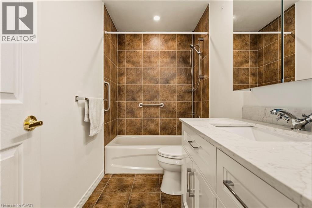 4000 Creekside Drive Unit# 703, Dundas, Ontario  L9H 7S9 - Photo 31 - 40817127